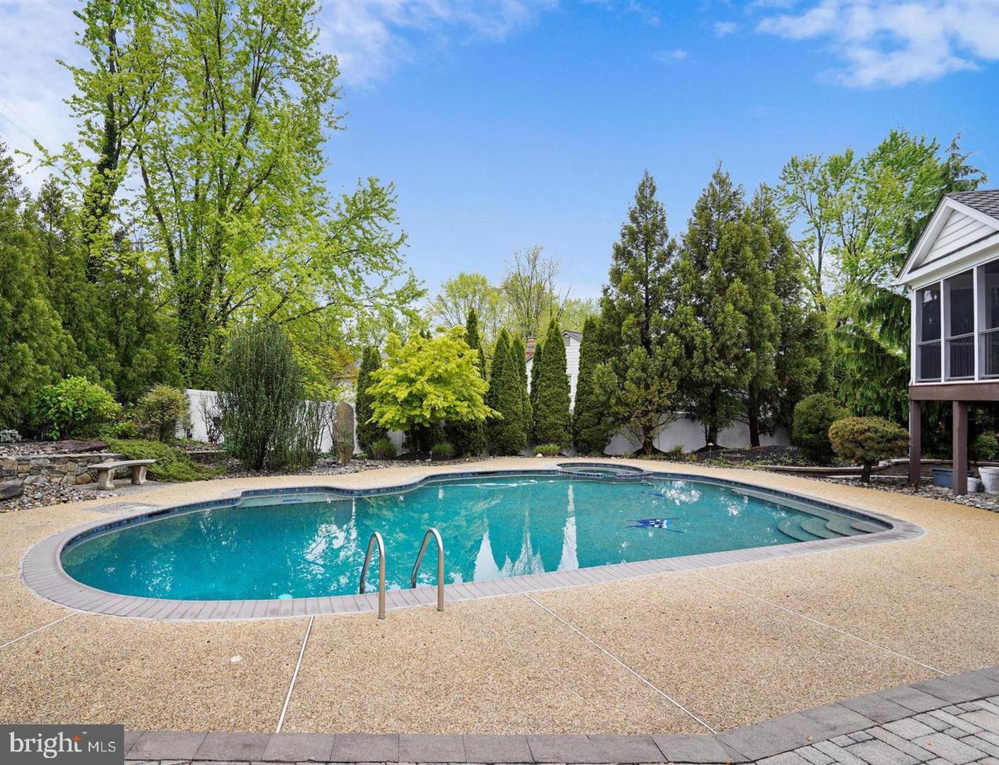 HORIZON HILL - Residential