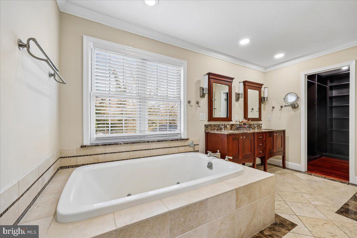 HORIZON HILL - Residential