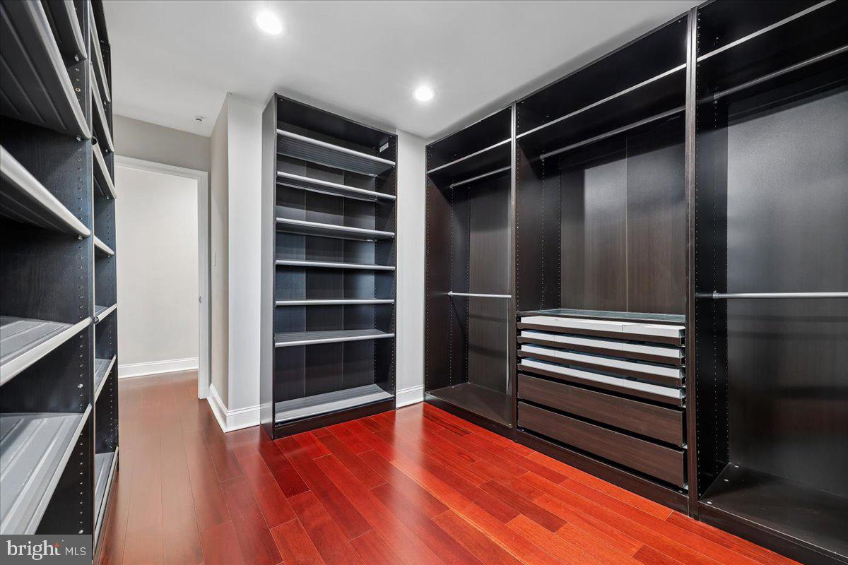 HORIZON HILL - Residential