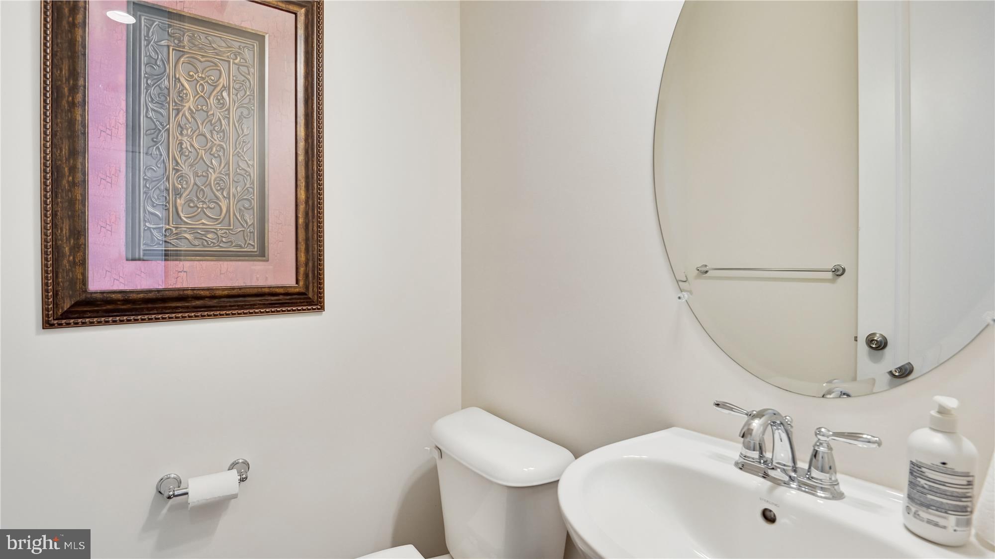 WASHINGTON OVERLOOK - Residential