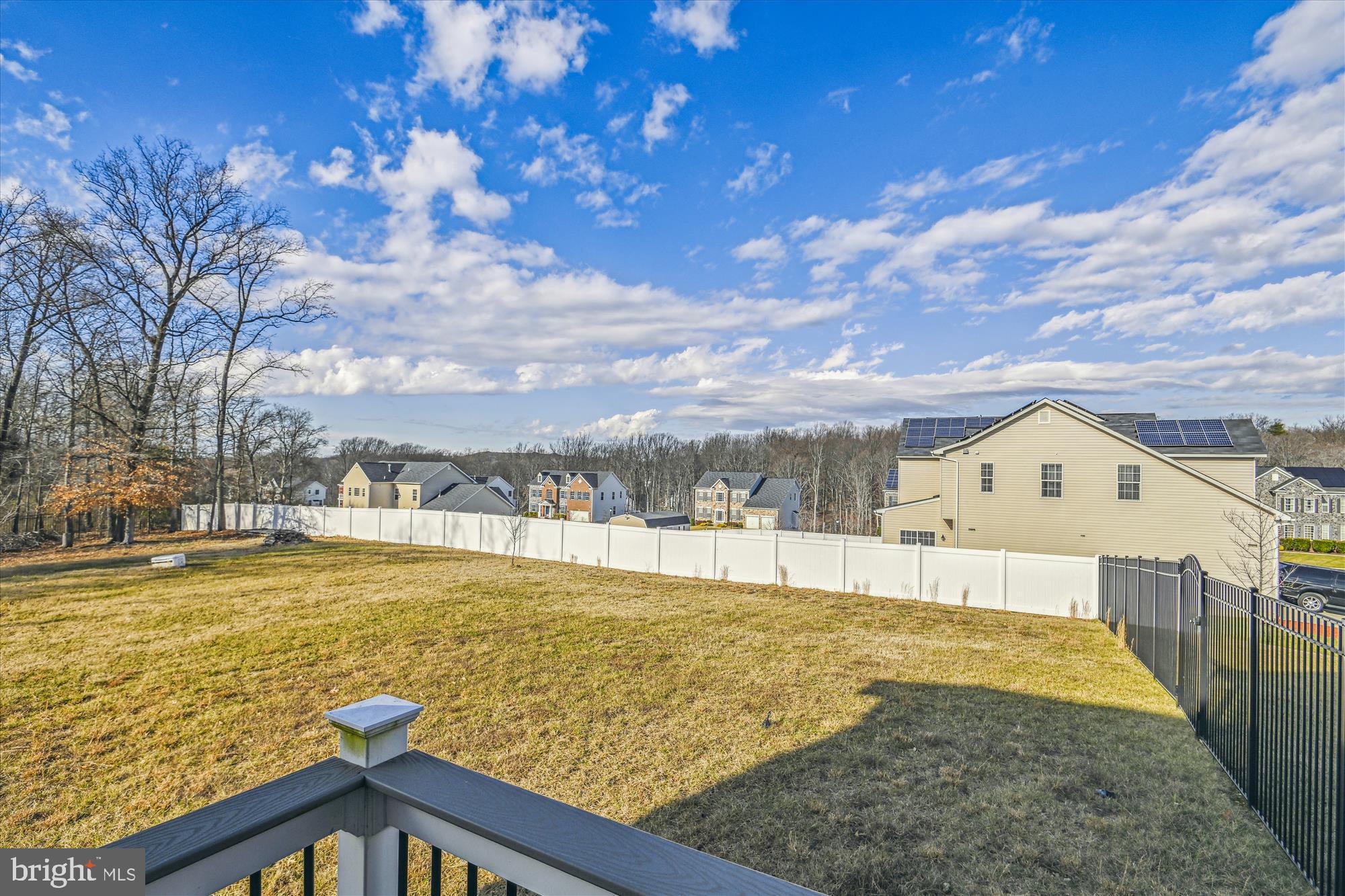 WASHINGTON OVERLOOK - Residential