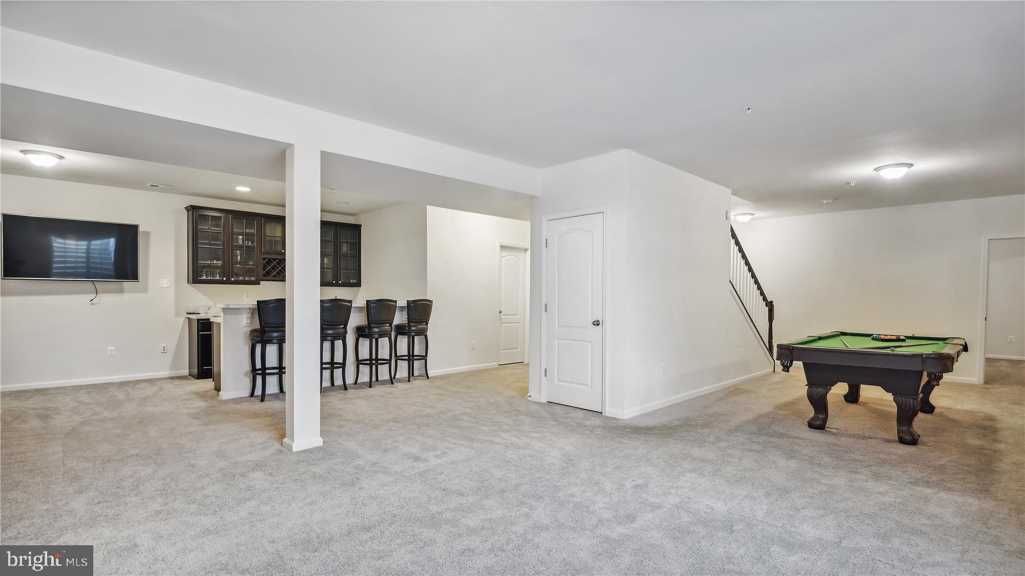 WASHINGTON OVERLOOK - Residential