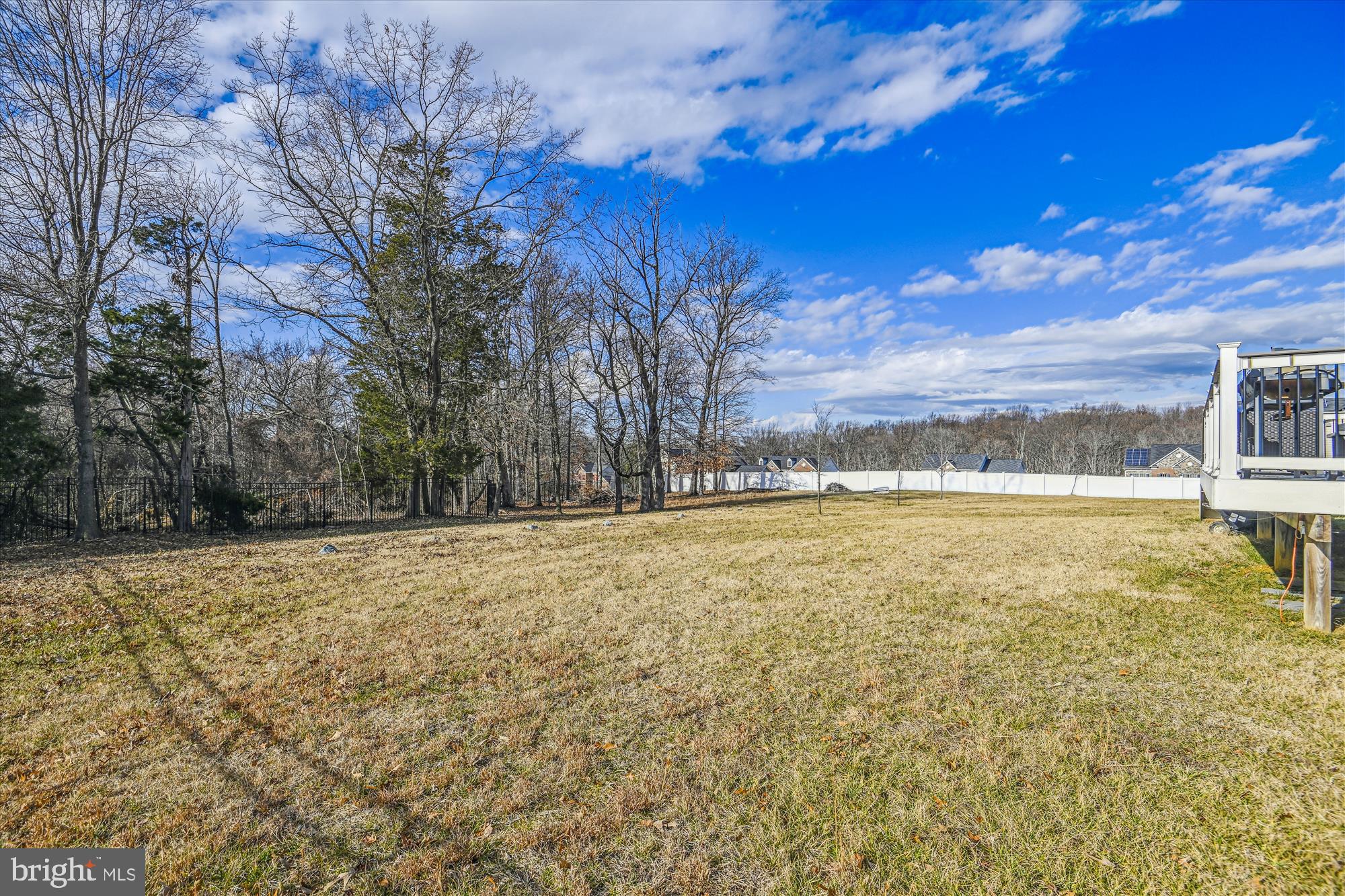 WASHINGTON OVERLOOK - Residential