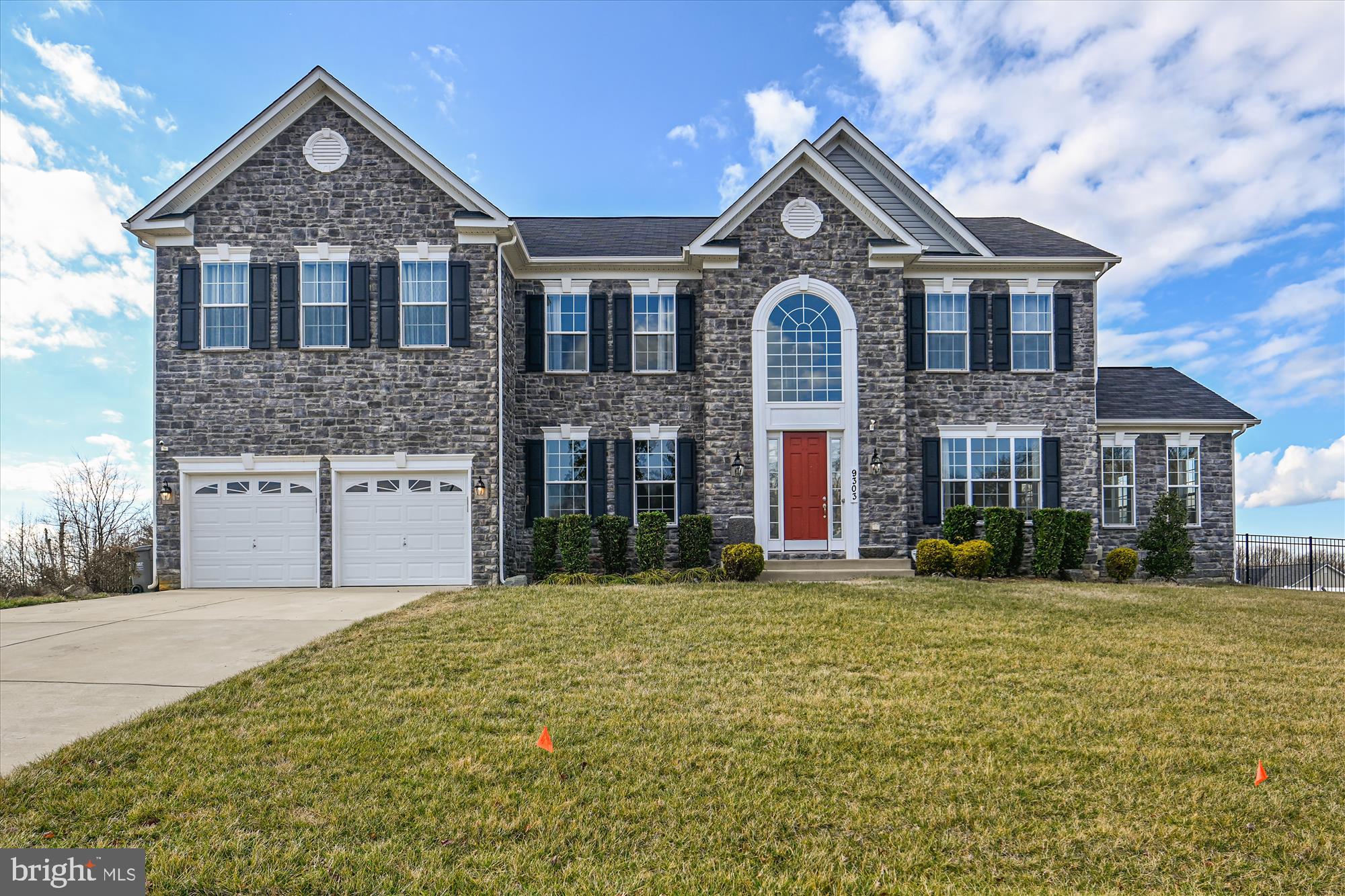 WASHINGTON OVERLOOK - Residential