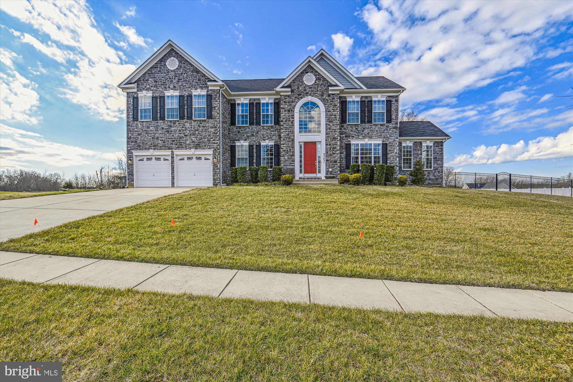 WASHINGTON OVERLOOK - Residential