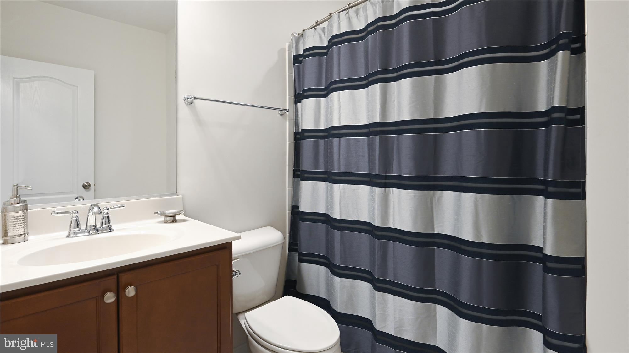 WASHINGTON OVERLOOK - Residential