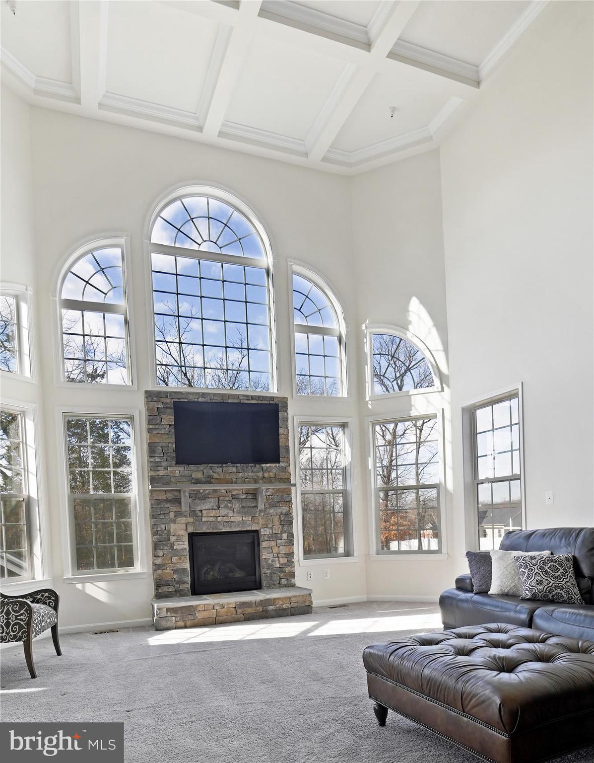 WASHINGTON OVERLOOK - Residential