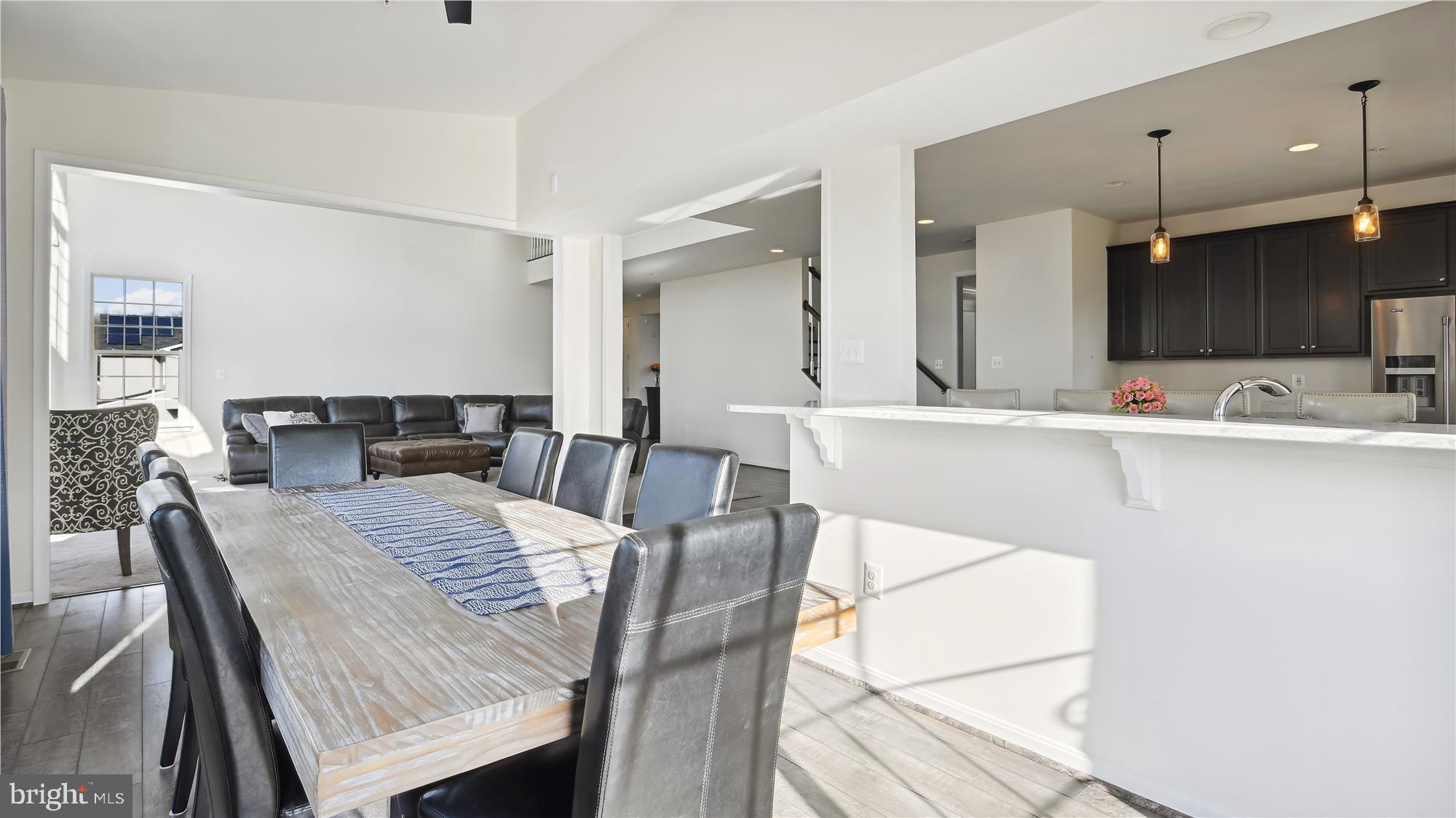 WASHINGTON OVERLOOK - Residential