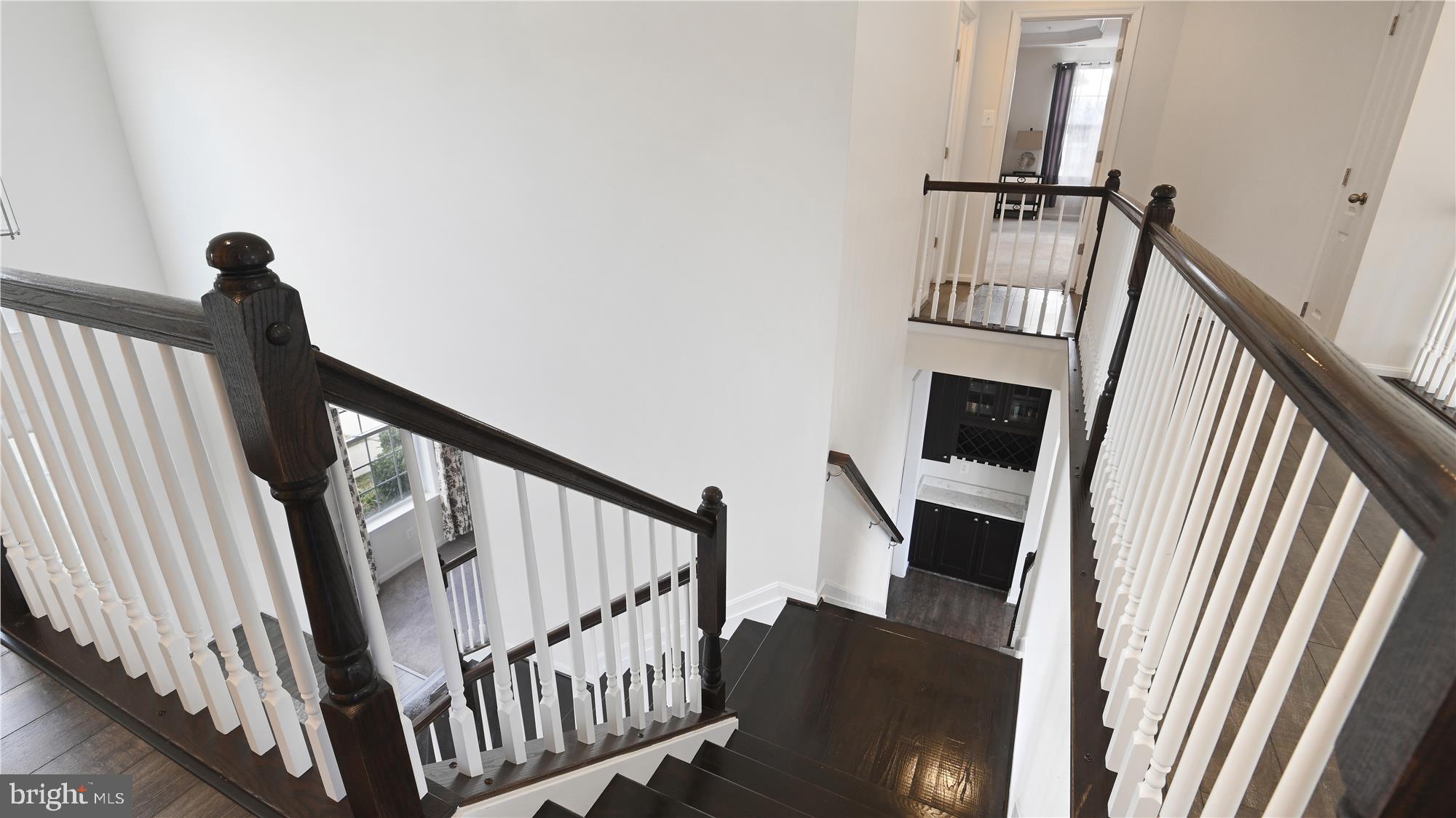 WASHINGTON OVERLOOK - Residential