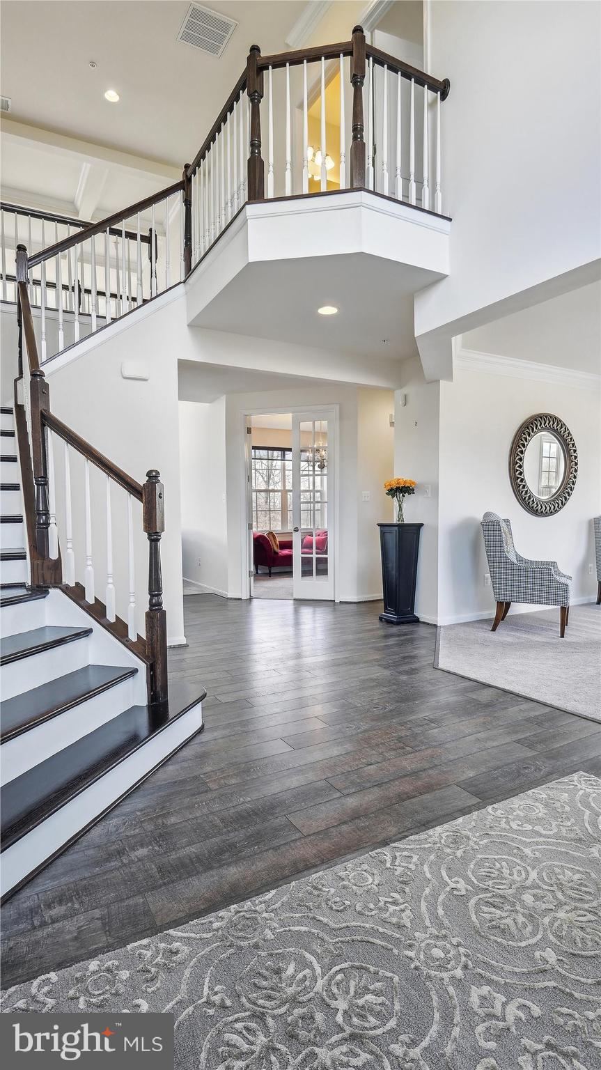 WASHINGTON OVERLOOK - Residential