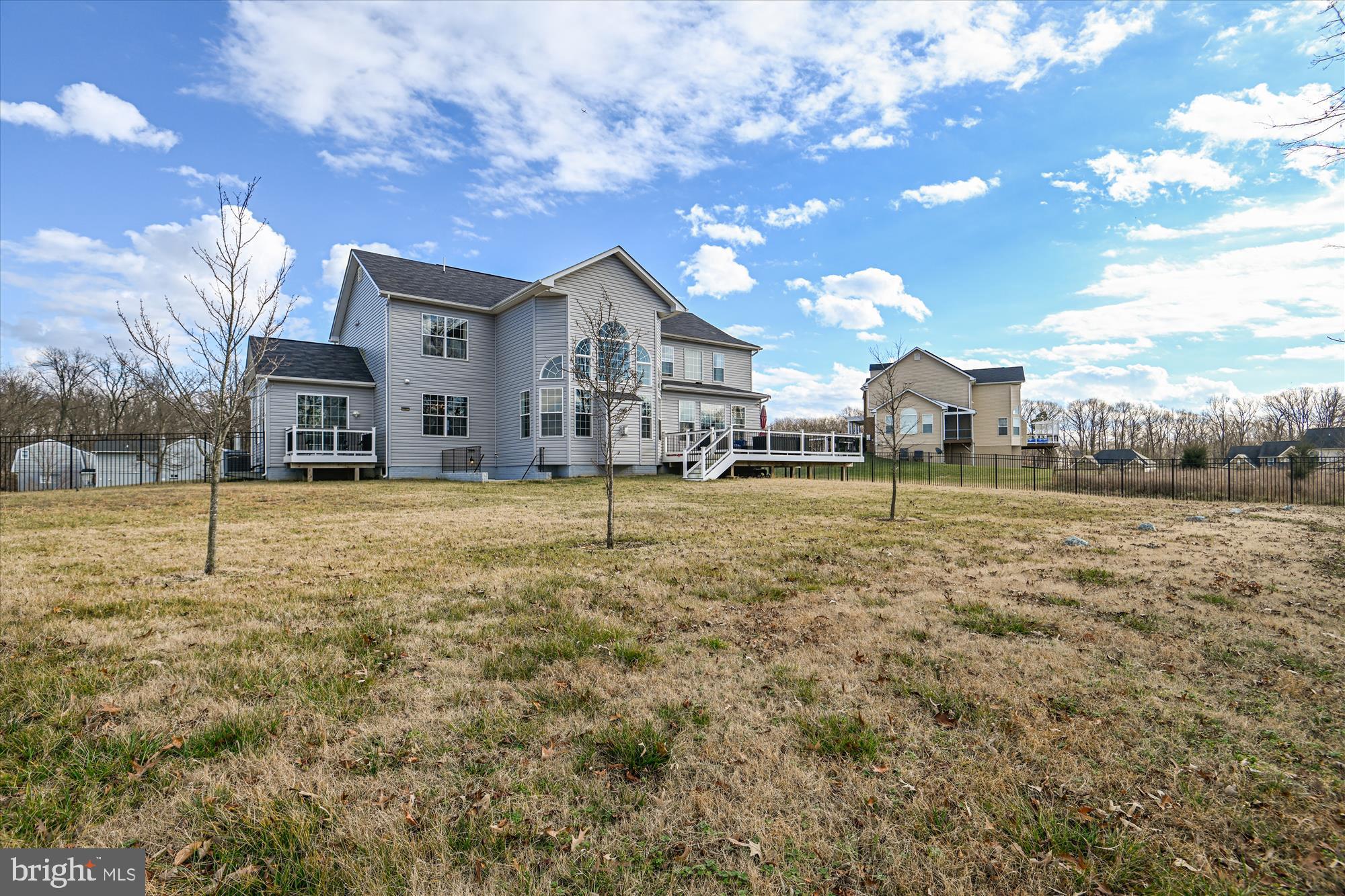 WASHINGTON OVERLOOK - Residential
