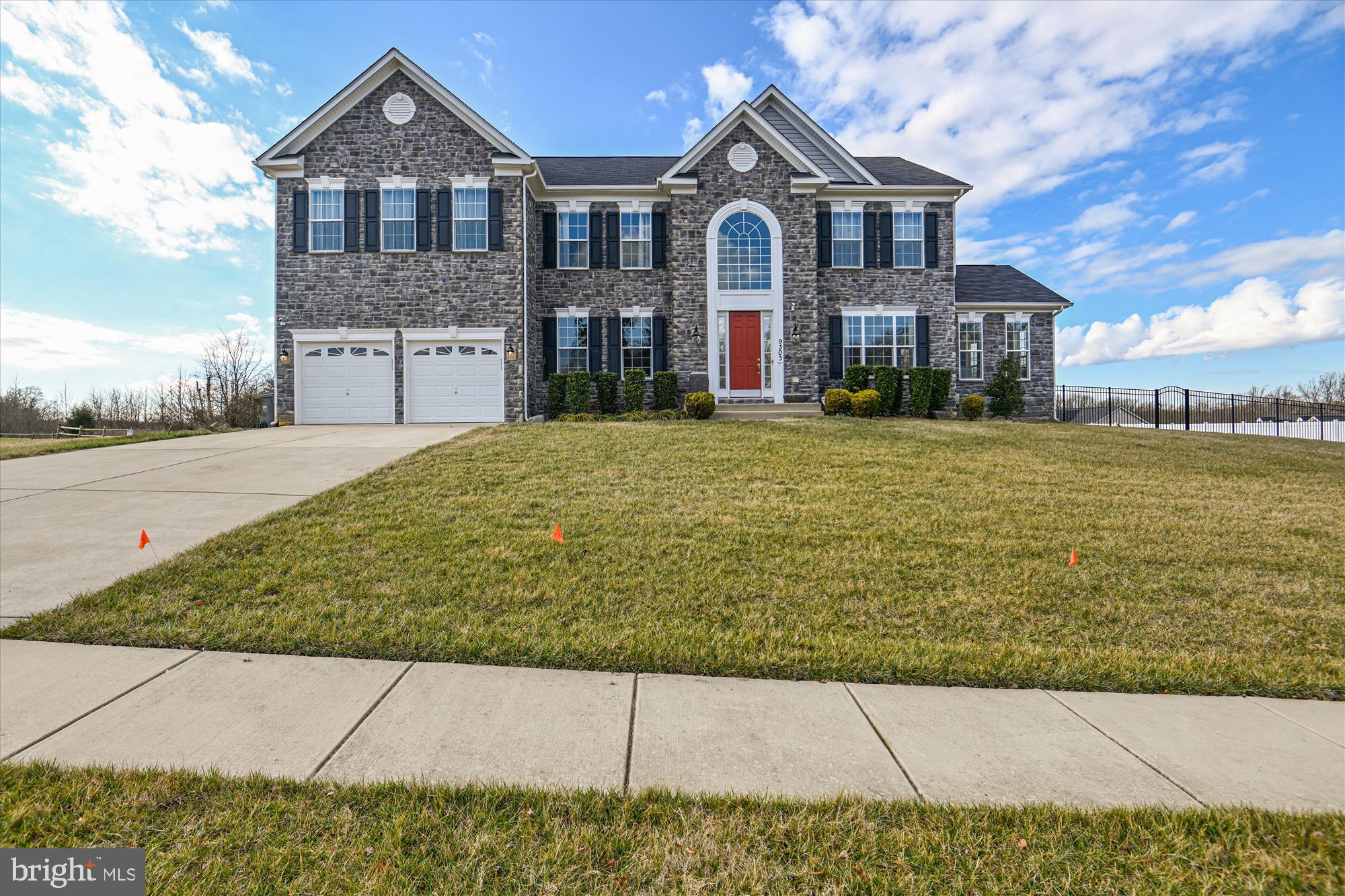 WASHINGTON OVERLOOK - Residential