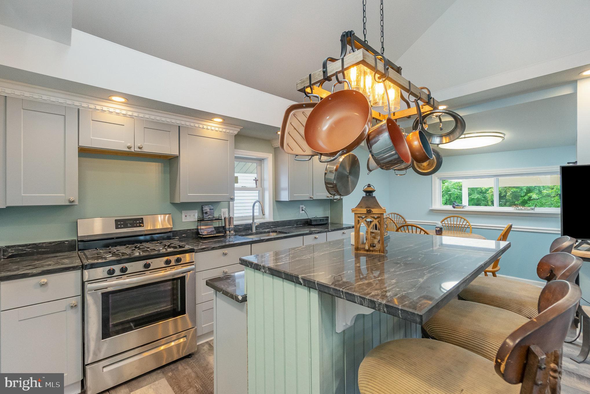 ROSEDALE - Residential