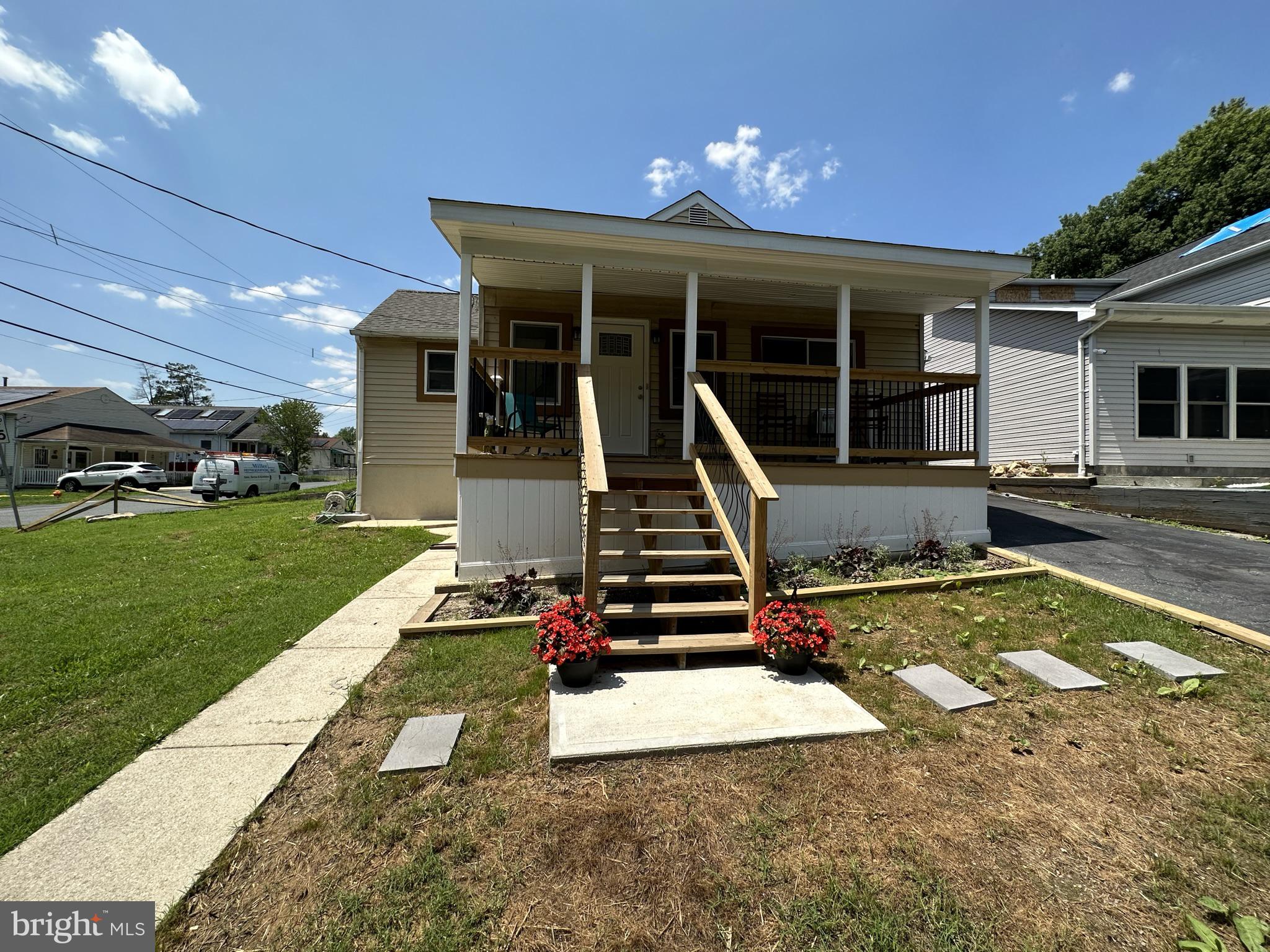 ROSEDALE - Residential