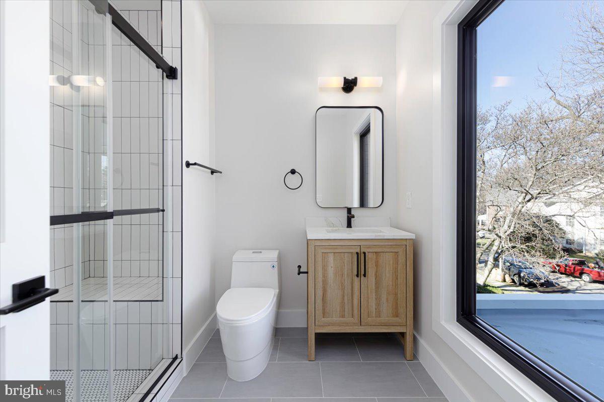 WAYCROFT - WOODLAWN - Residential