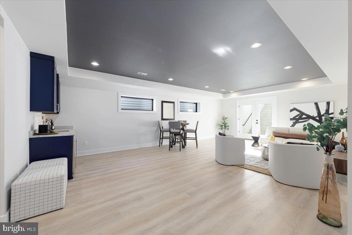 WAYCROFT - WOODLAWN - Residential