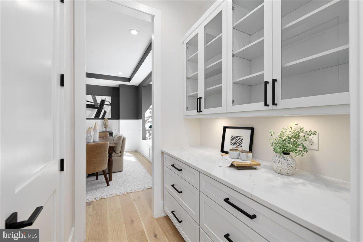 WAYCROFT - WOODLAWN - Residential