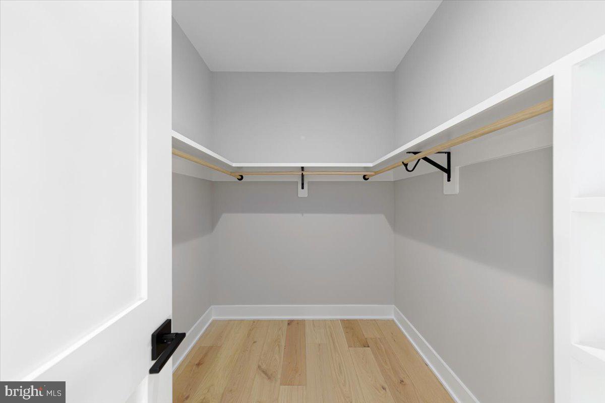 WAYCROFT - WOODLAWN - Residential