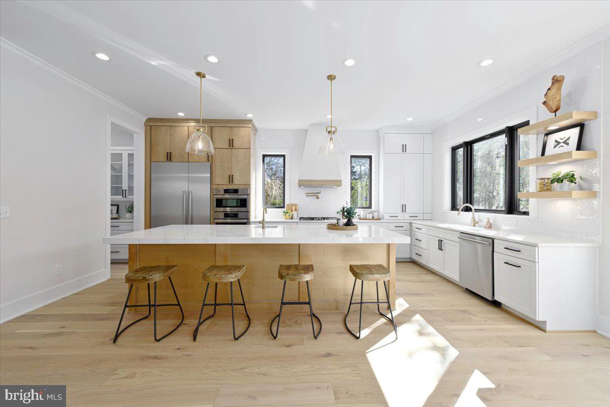 WAYCROFT - WOODLAWN - Residential