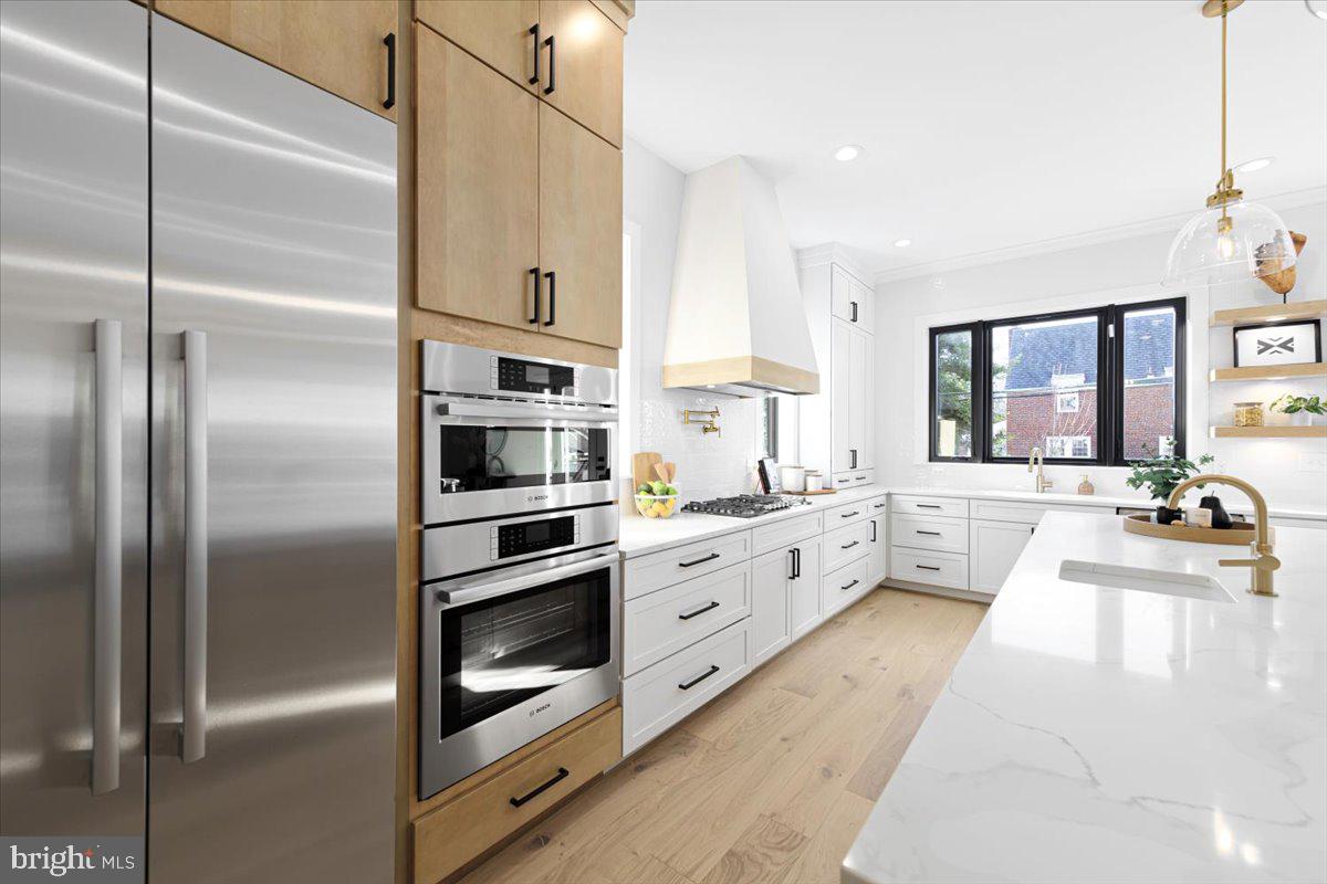 WAYCROFT - WOODLAWN - Residential