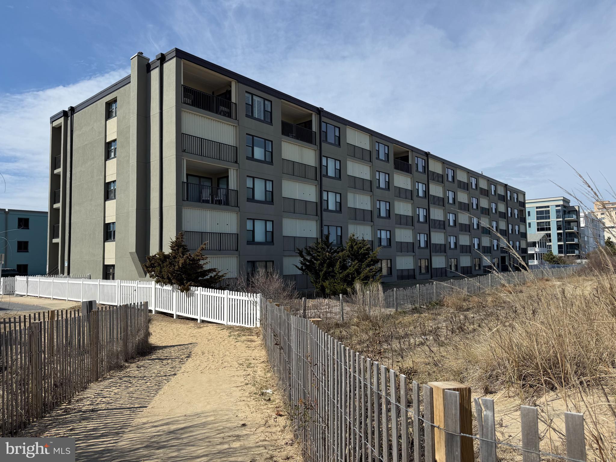 5505 ATLANTIC AVENUE 301