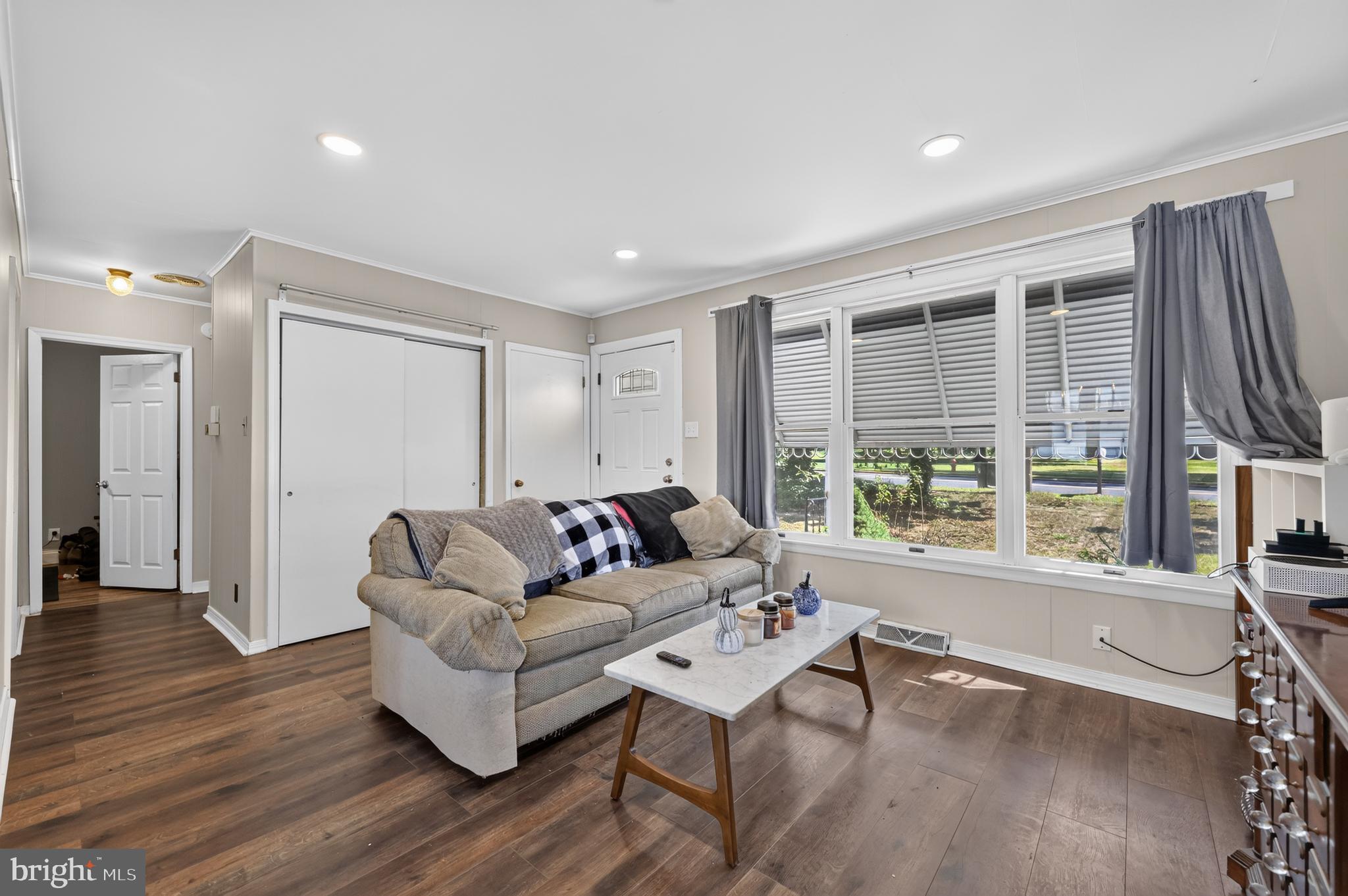 285 MILL ROAD