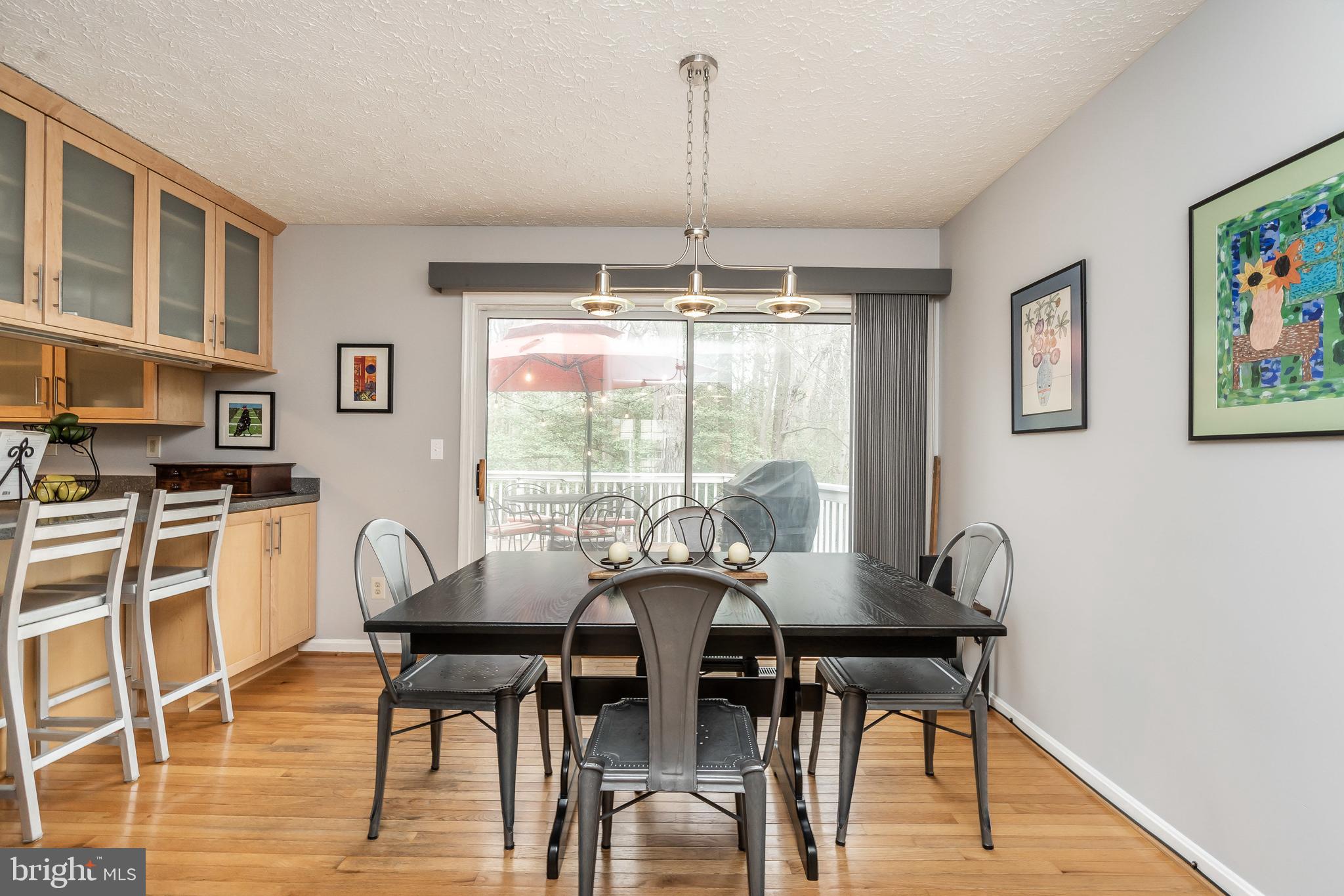 HOWARD MANOR - Residential