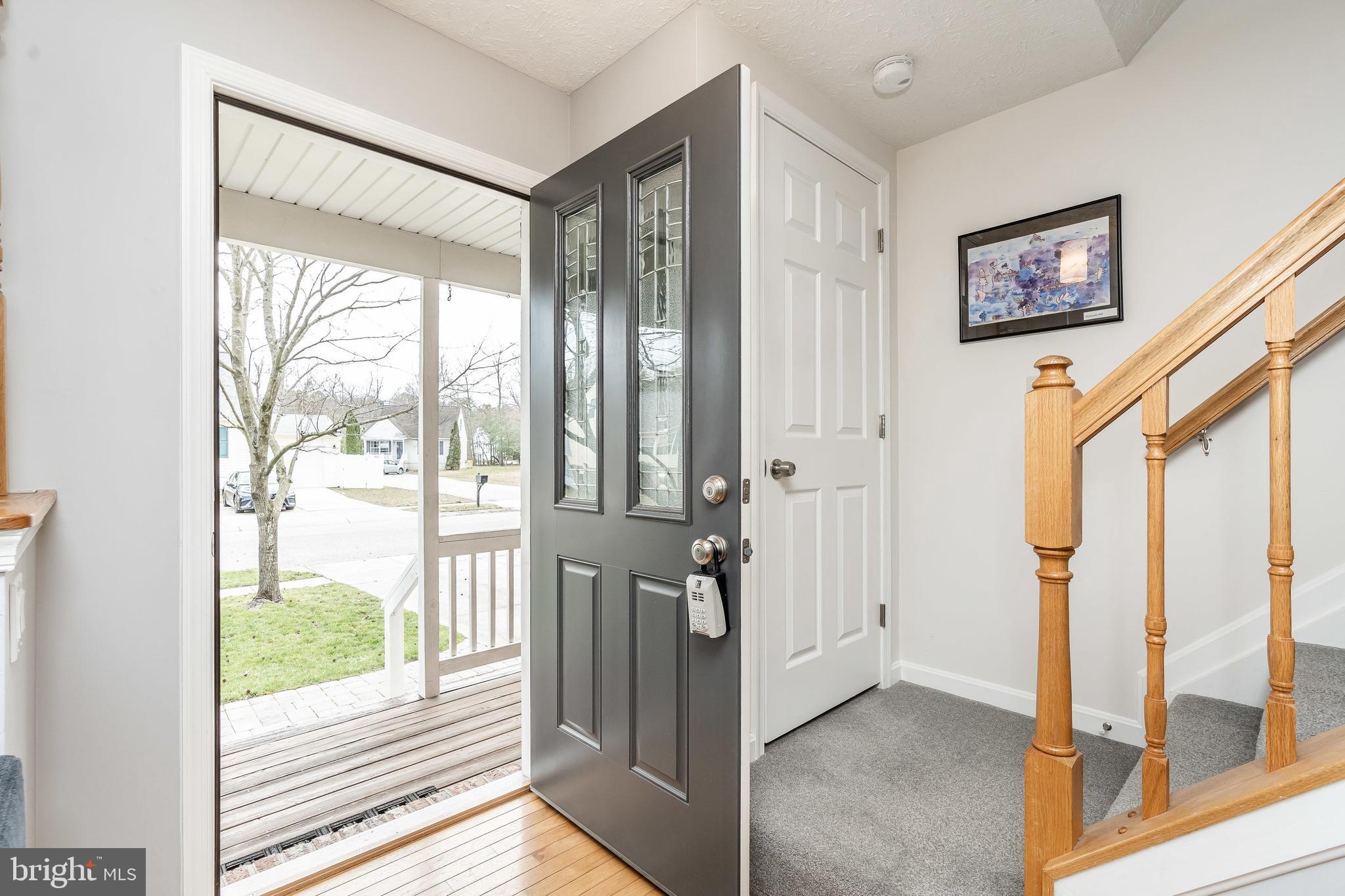 HOWARD MANOR - Residential