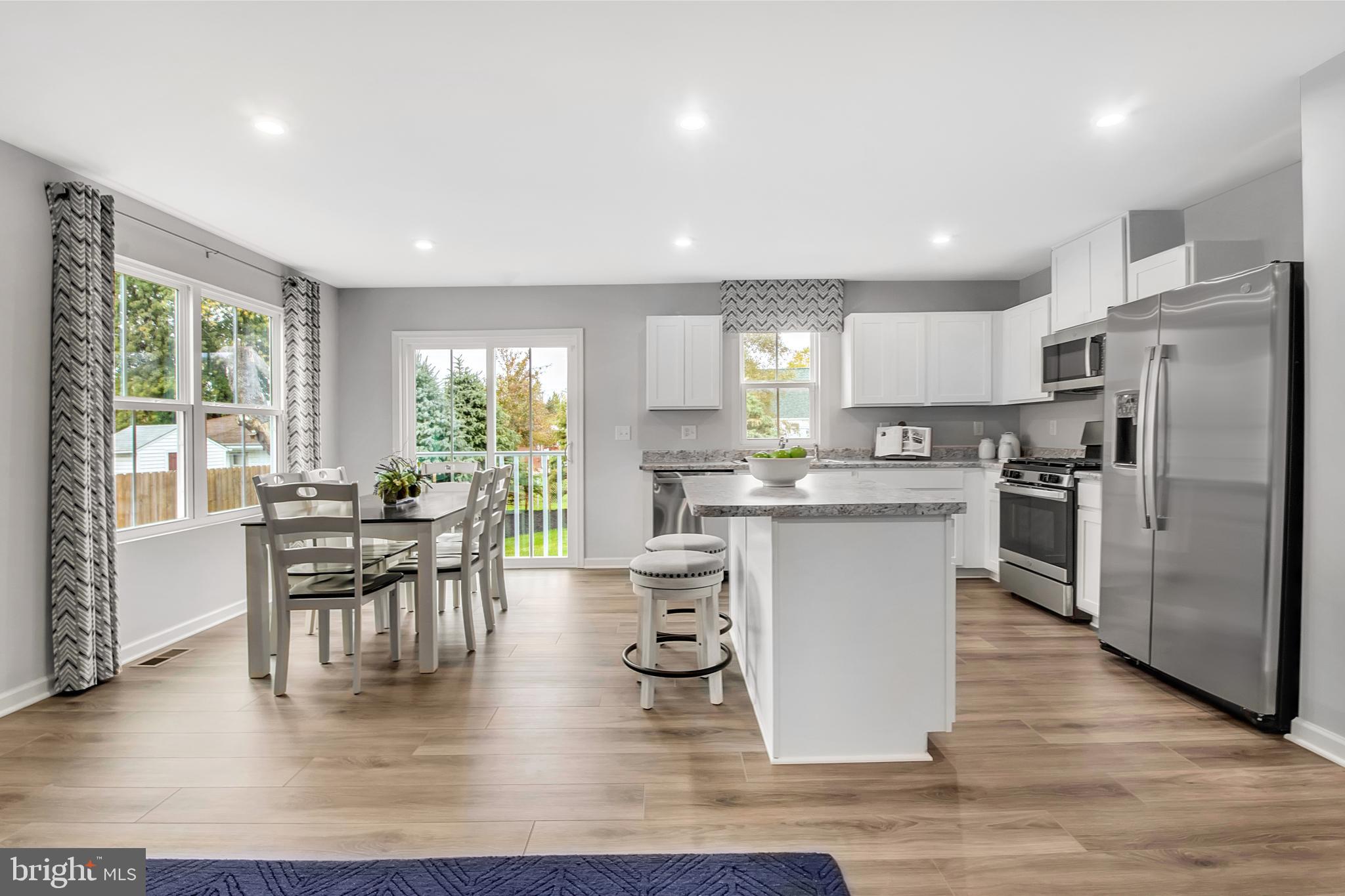 ARCADIA NORTH - Residential