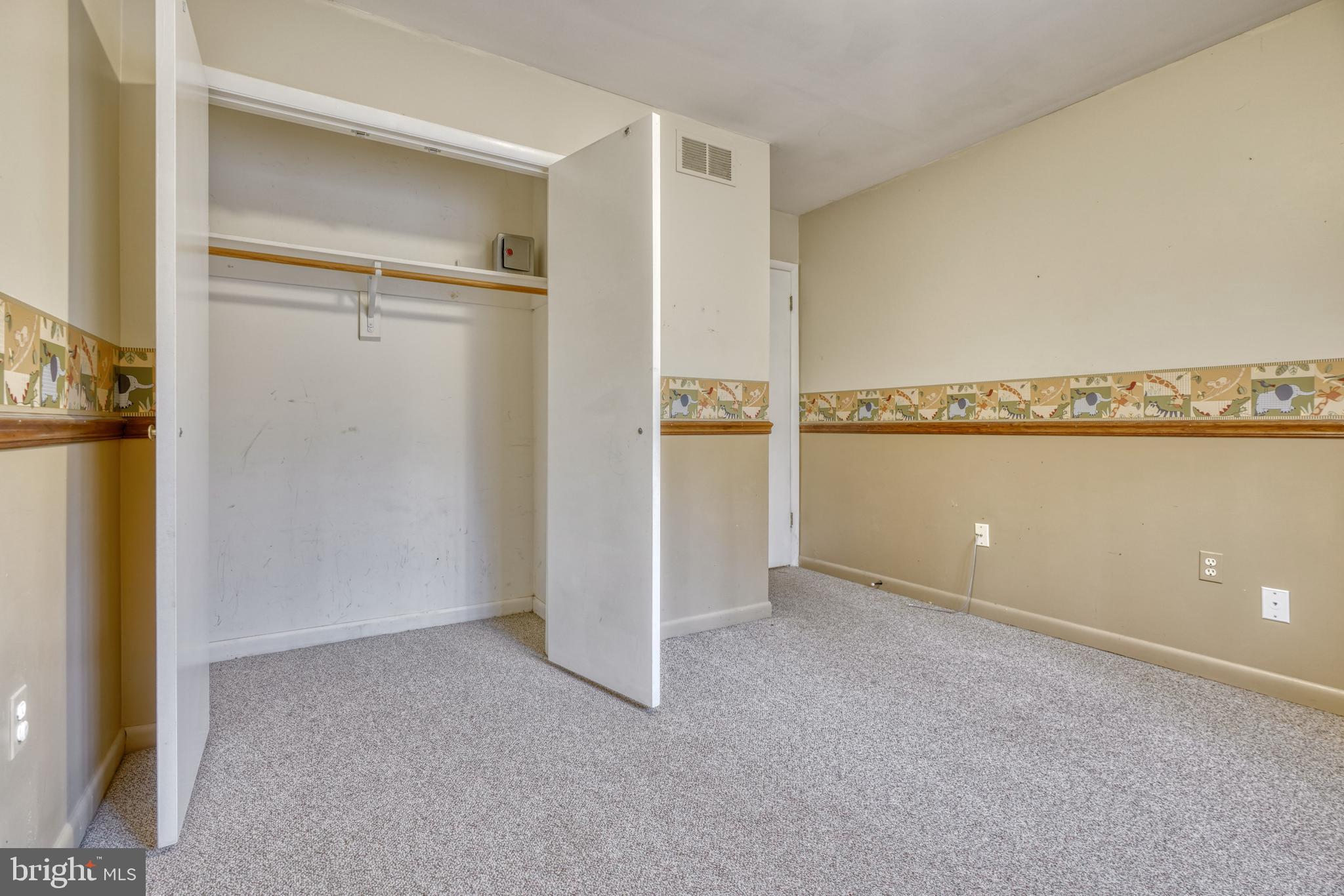 REISTERSTOWN - Residential