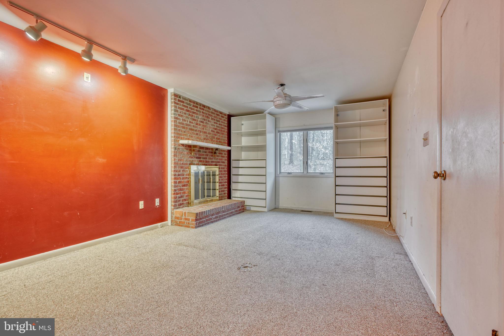 REISTERSTOWN - Residential