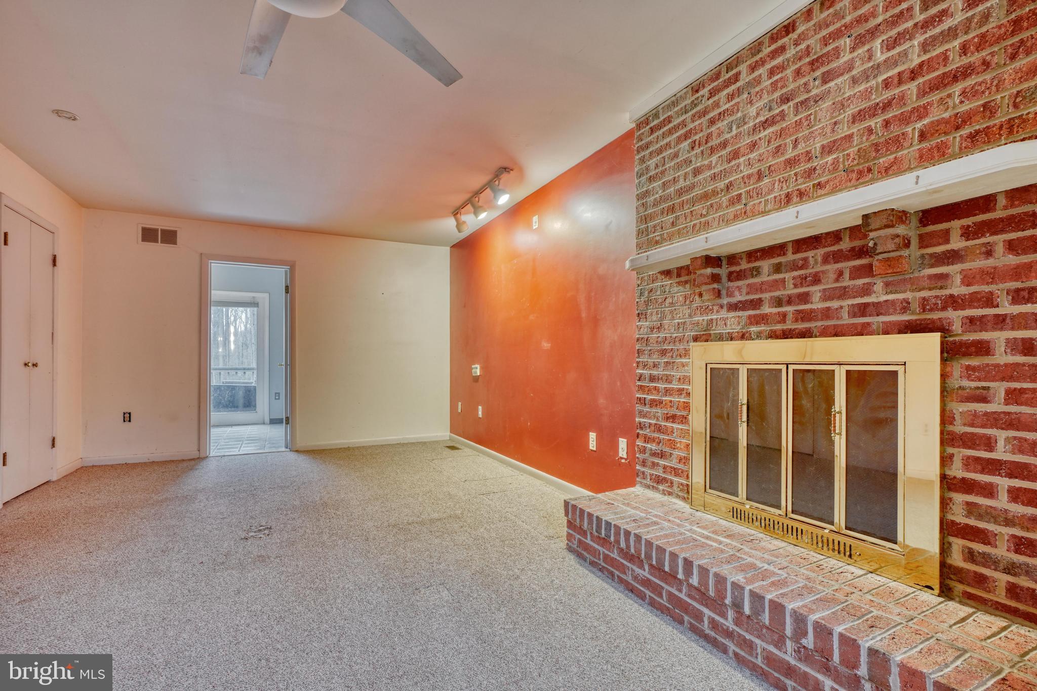 REISTERSTOWN - Residential