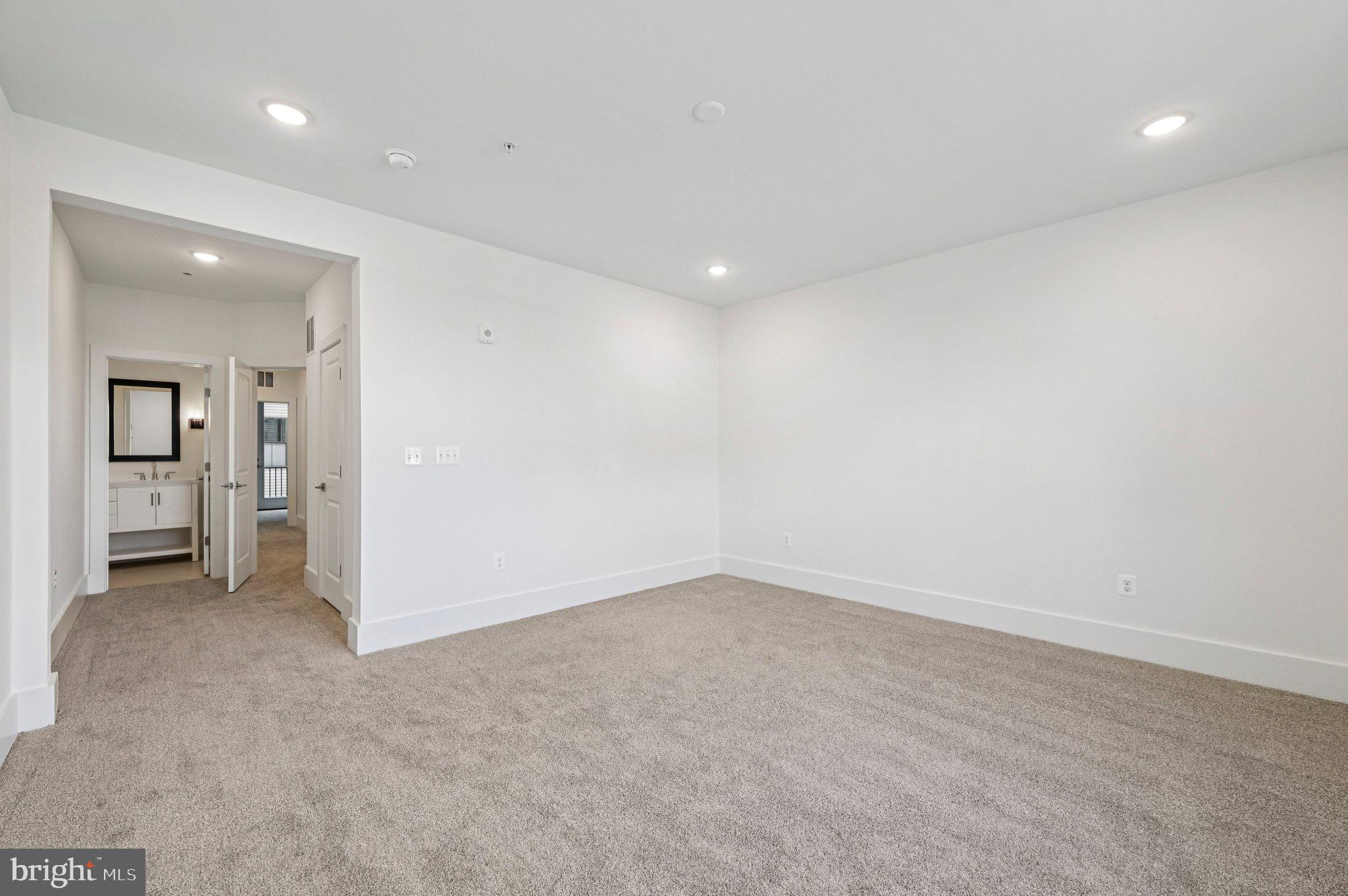 LOCKE LANDING - Residential Lease