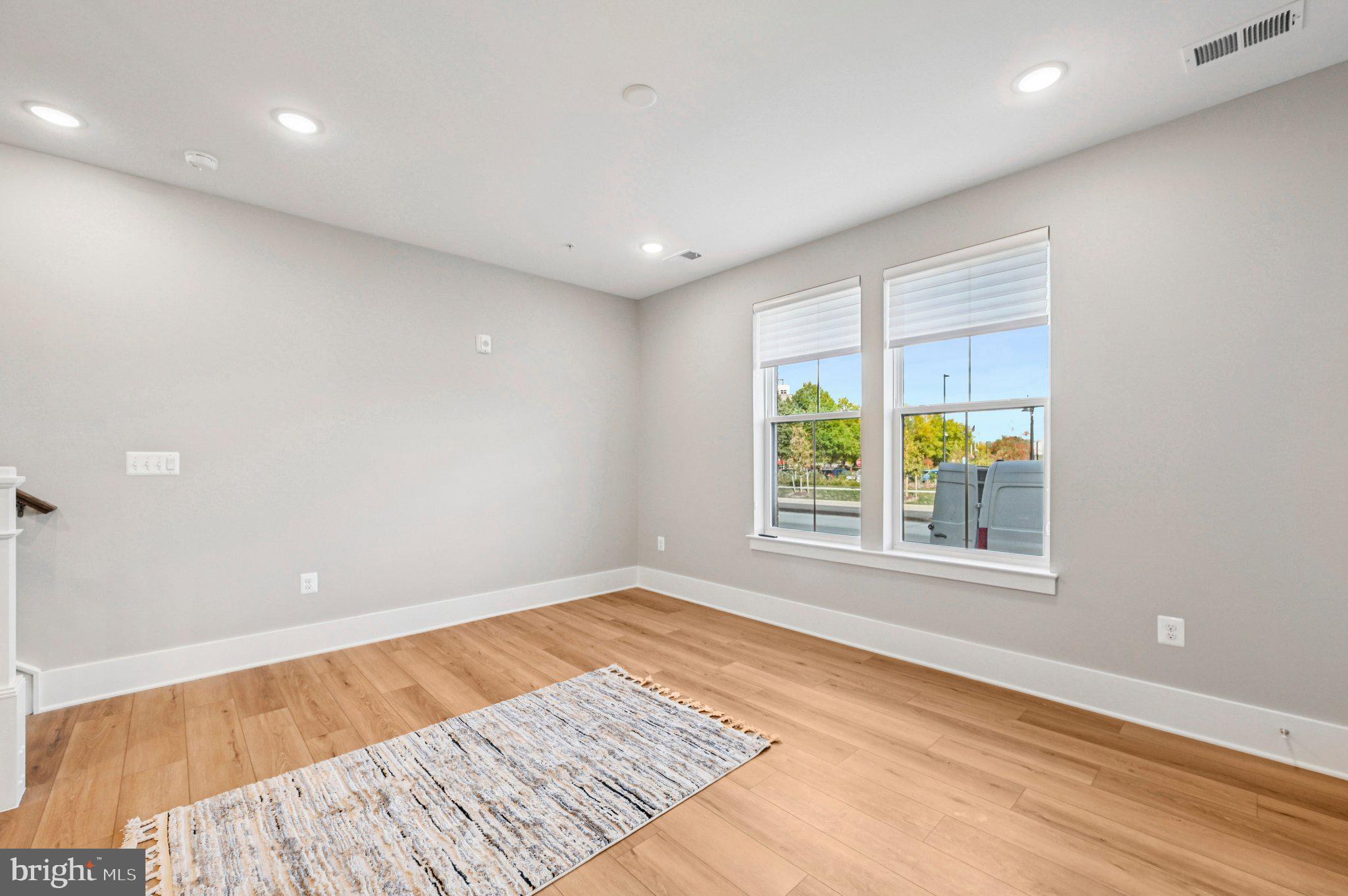 LOCKE LANDING - Residential Lease