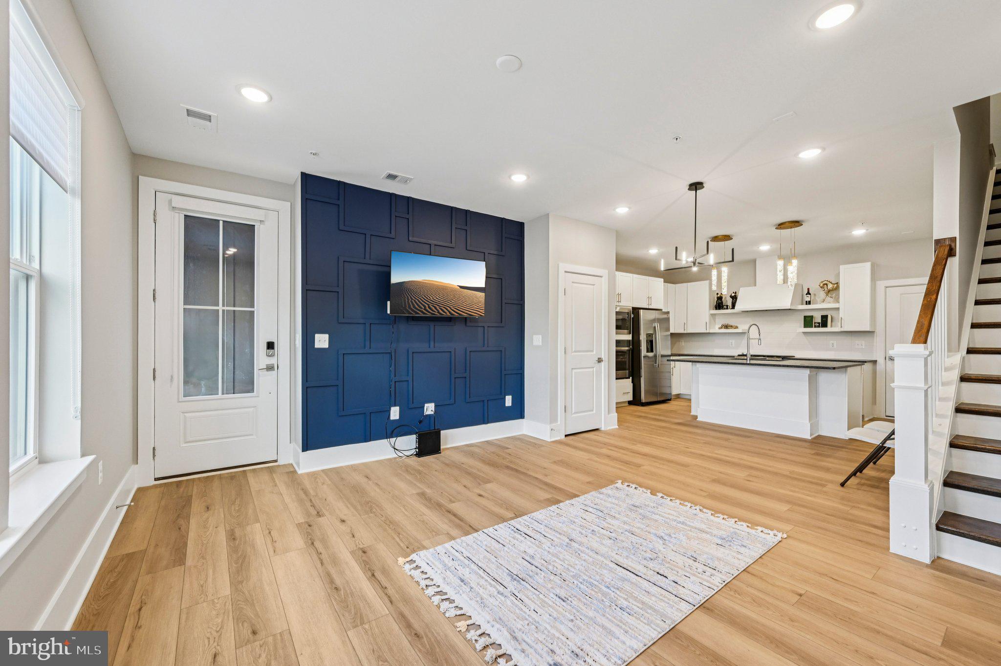 LOCKE LANDING - Residential Lease