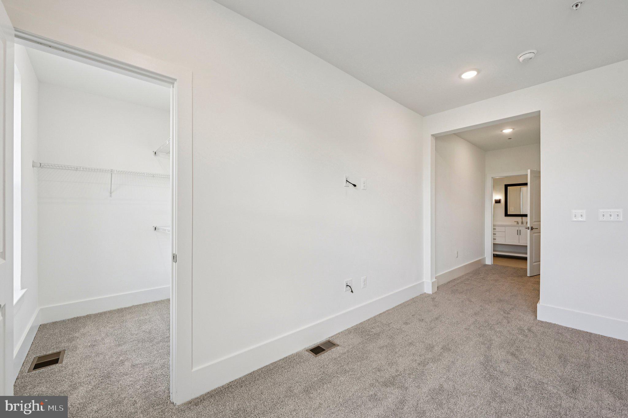 LOCKE LANDING - Residential Lease