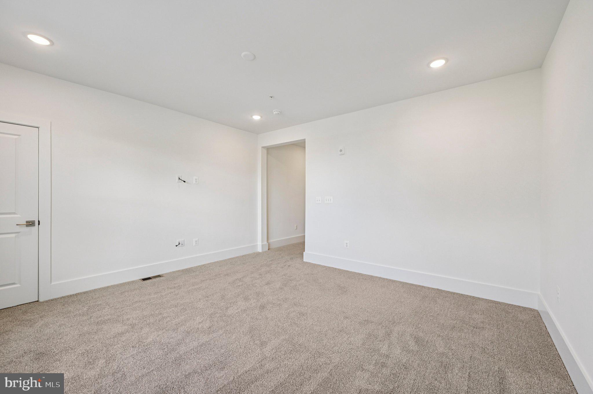 LOCKE LANDING - Residential Lease