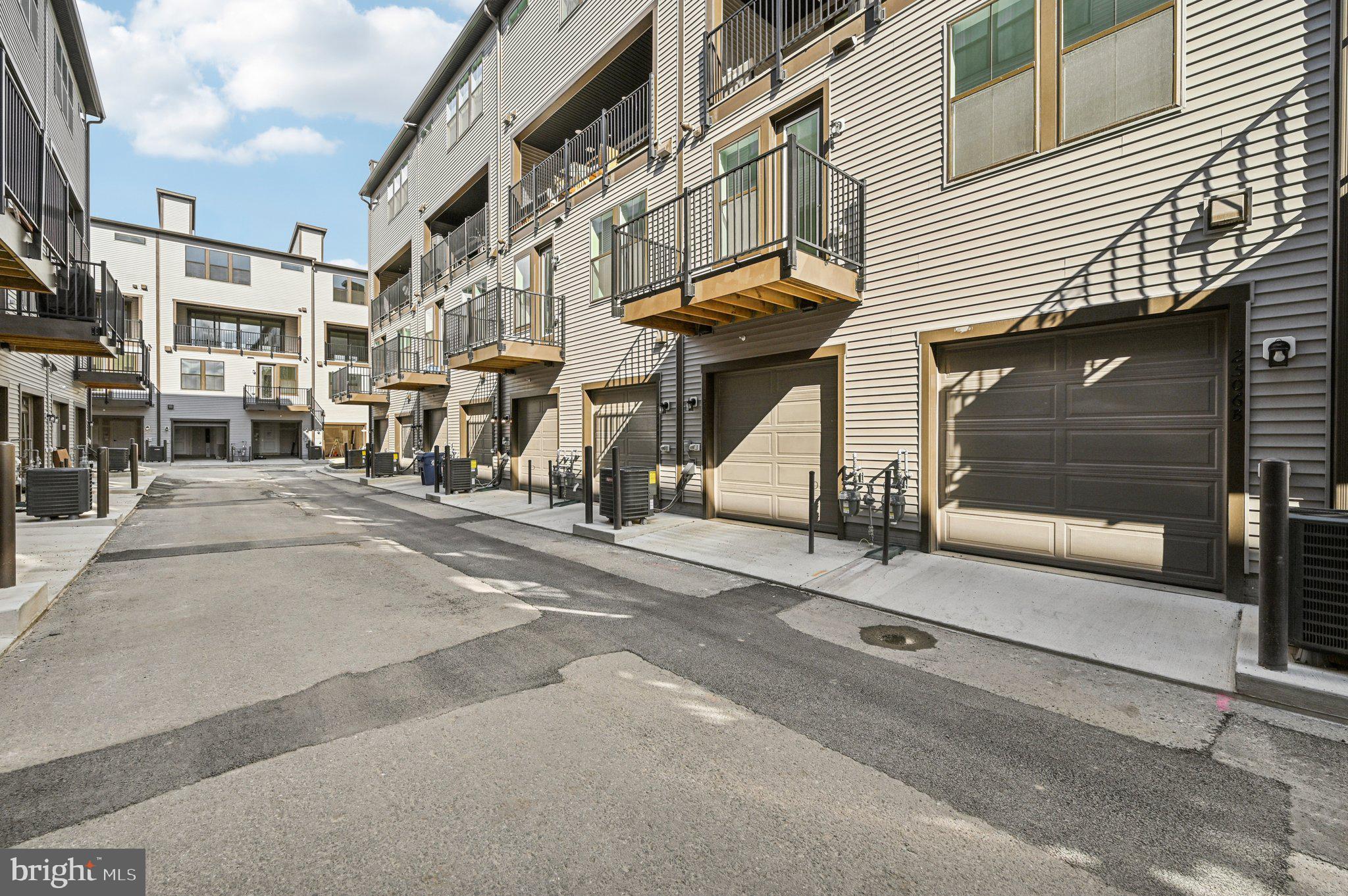 LOCKE LANDING - Residential Lease