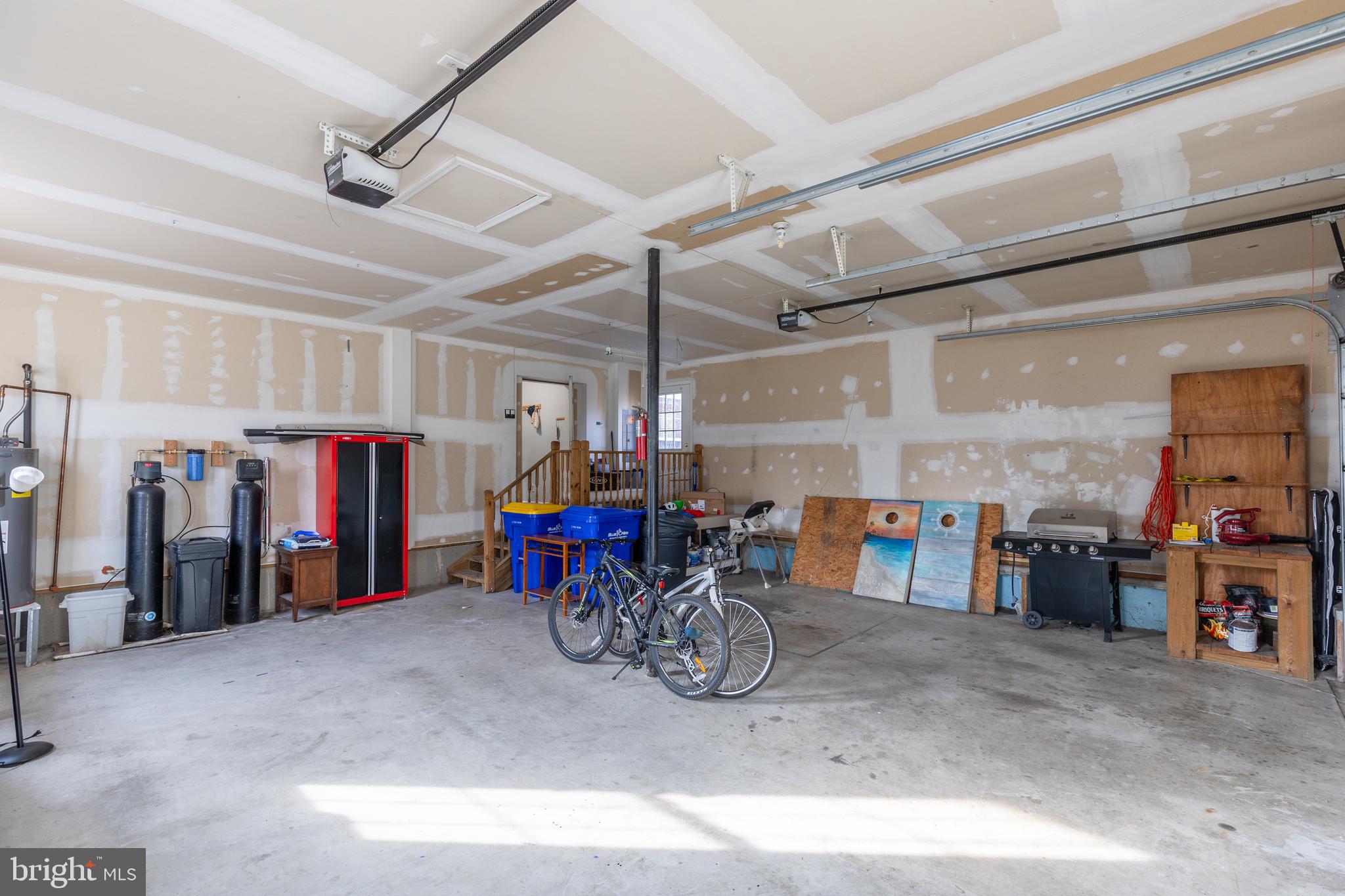 KENT ISLAND ESTATES - Residential