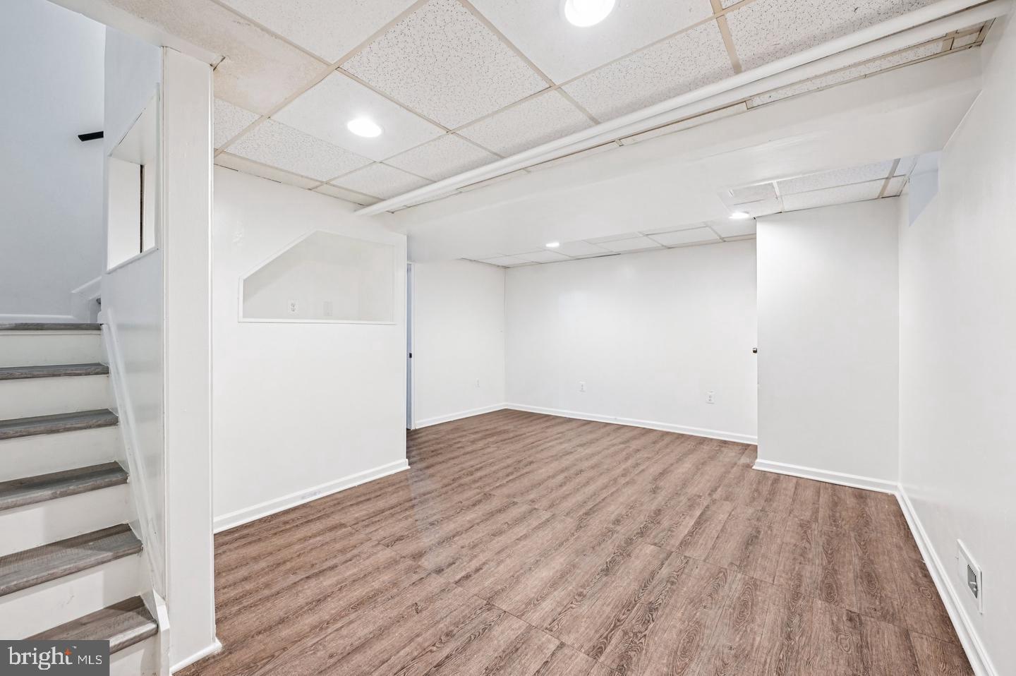 DONCASTER VILLAGE - Residential Lease