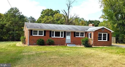 8610 Linton Hall Road, Bristow, VA MLS: VAPW2089722