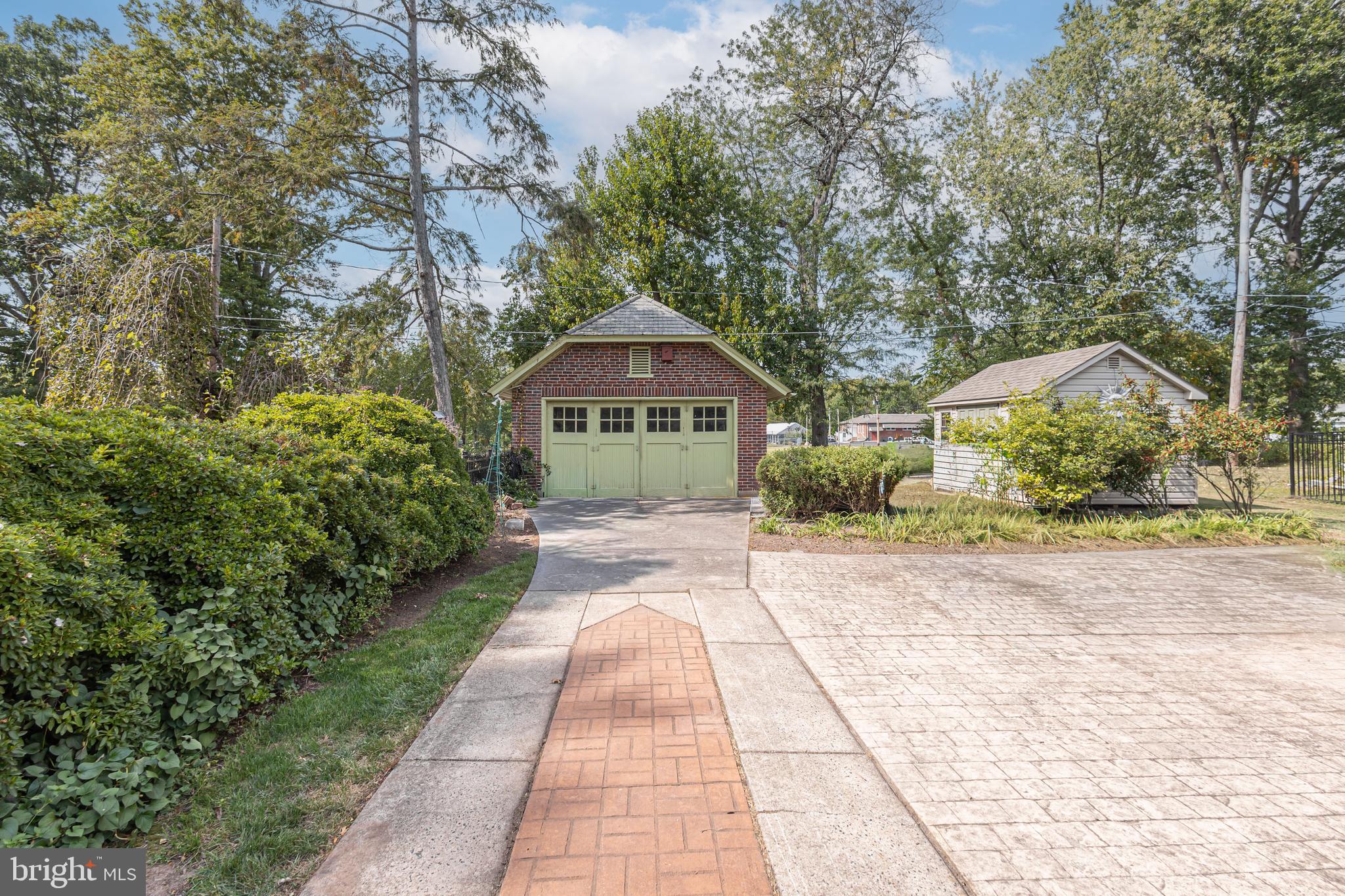 NON AVAILABLE - Residential