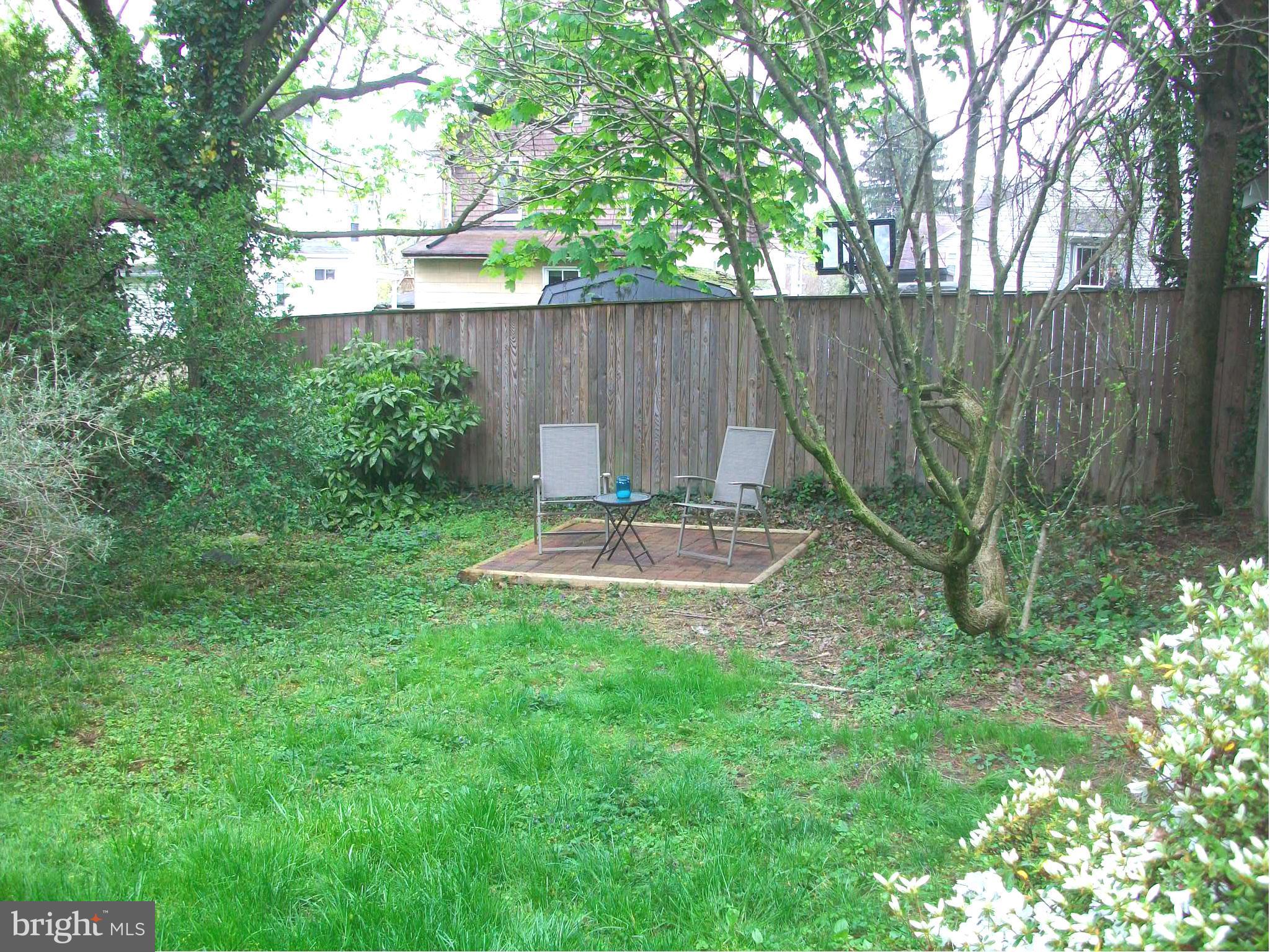 LAURAVILLE HISTORIC DISTRICT - Residential