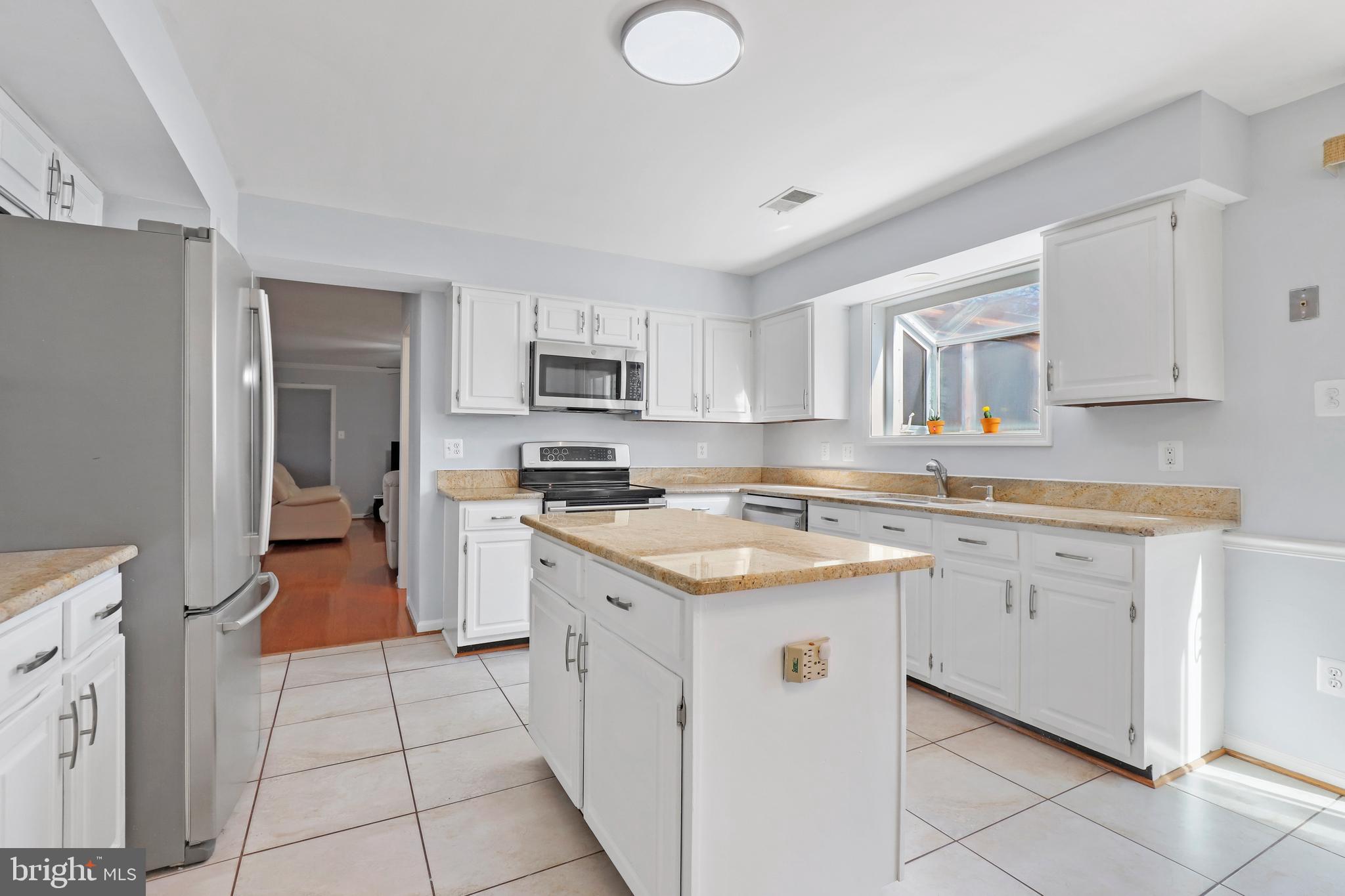 BRADLEY ACRES - Residential