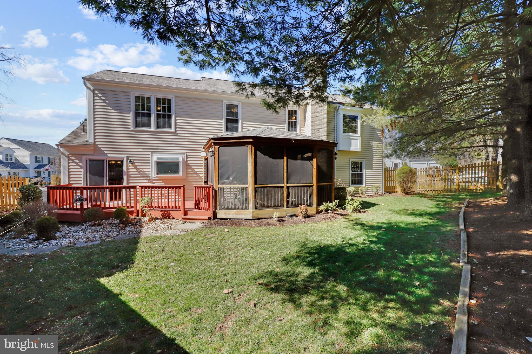 BRADLEY ACRES - Residential