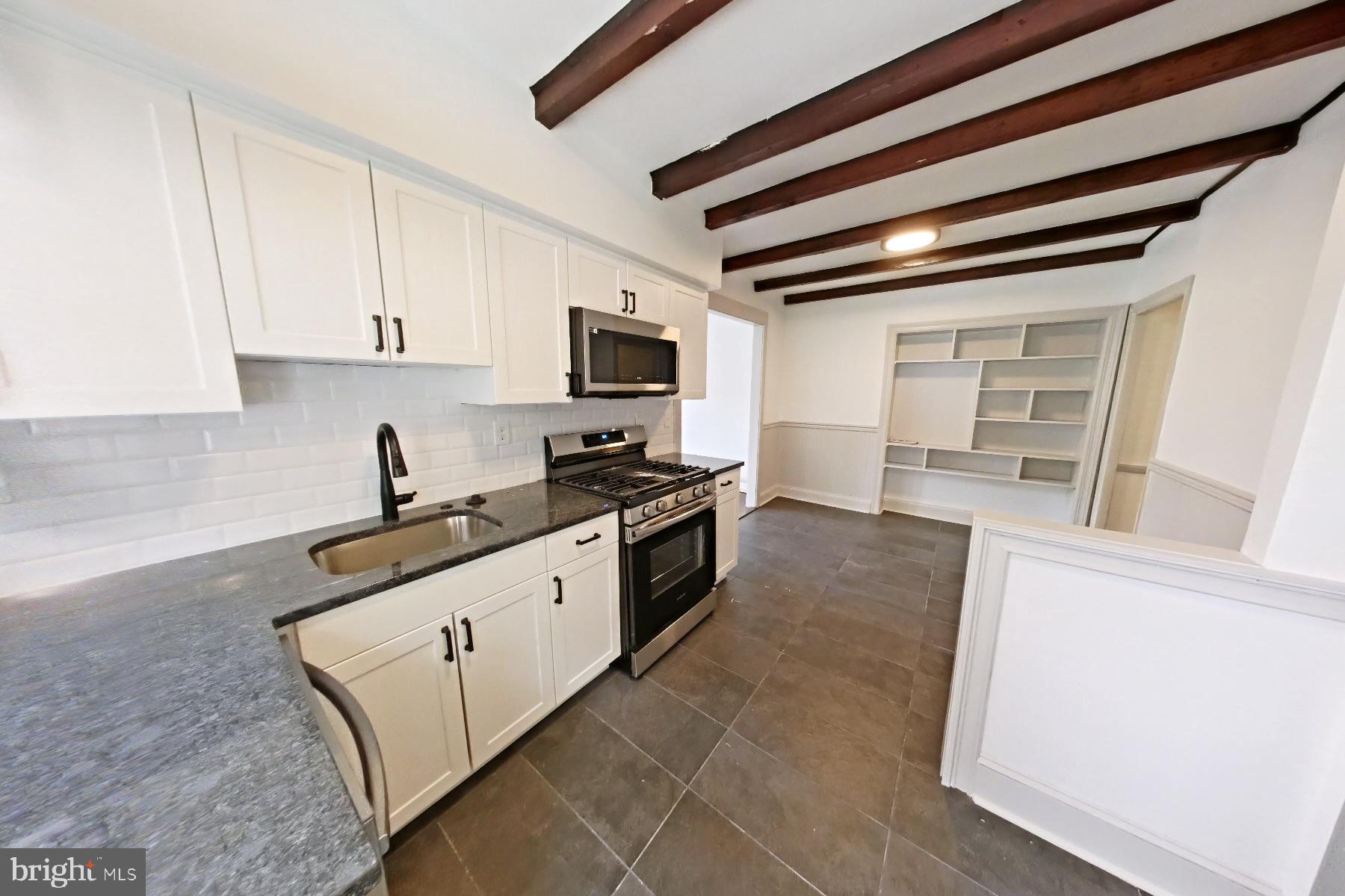 MANAYUNK - Residential Lease