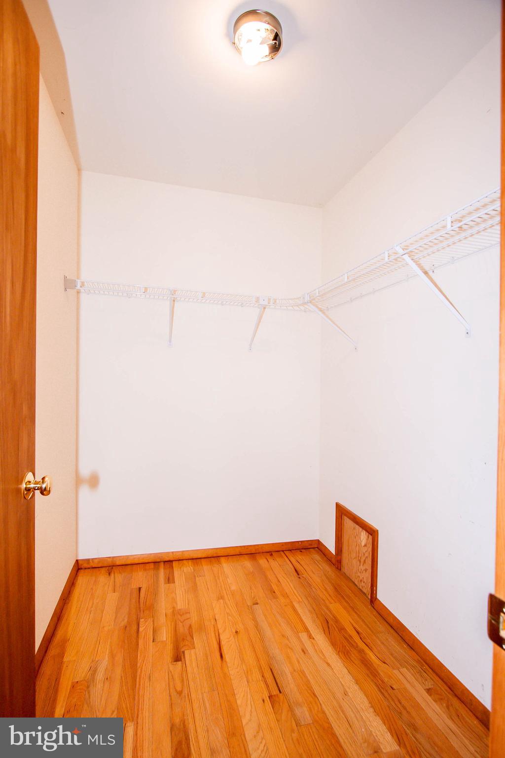 INWOOD EAST - Residential