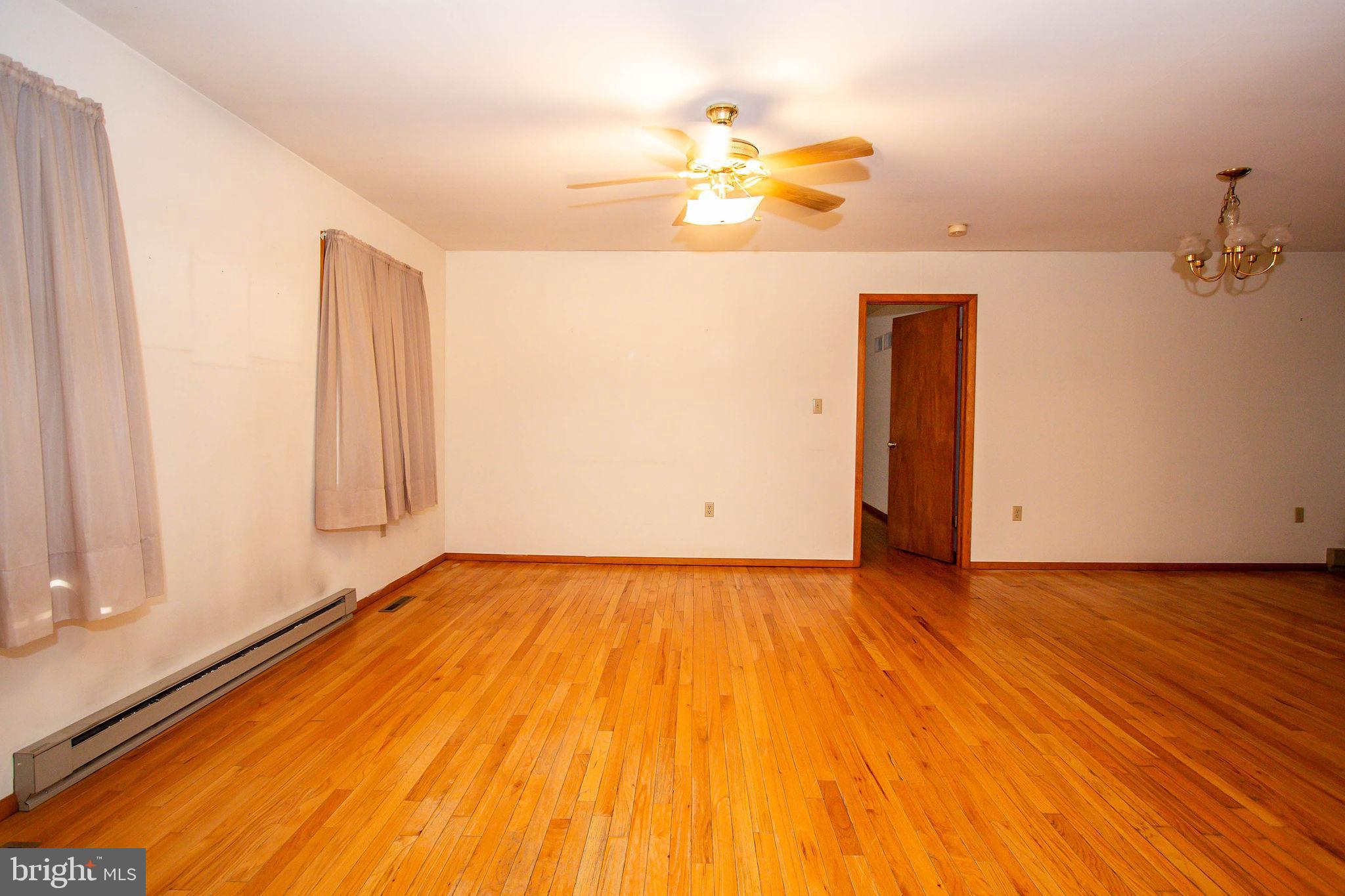 INWOOD EAST - Residential