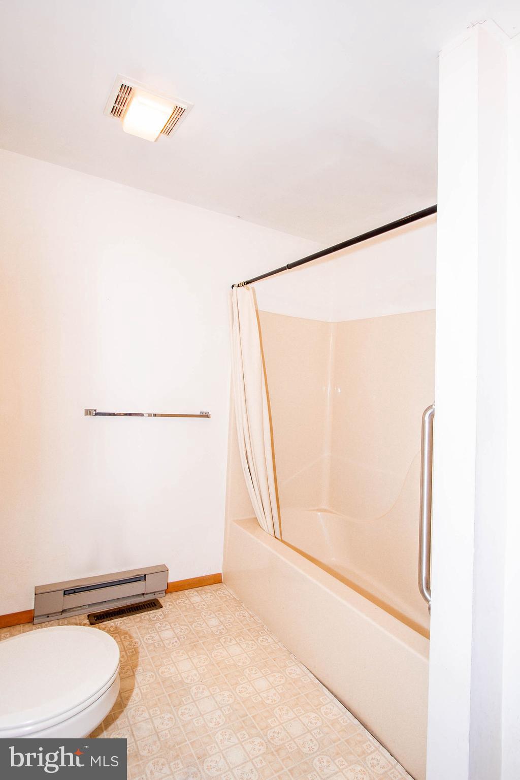 INWOOD EAST - Residential