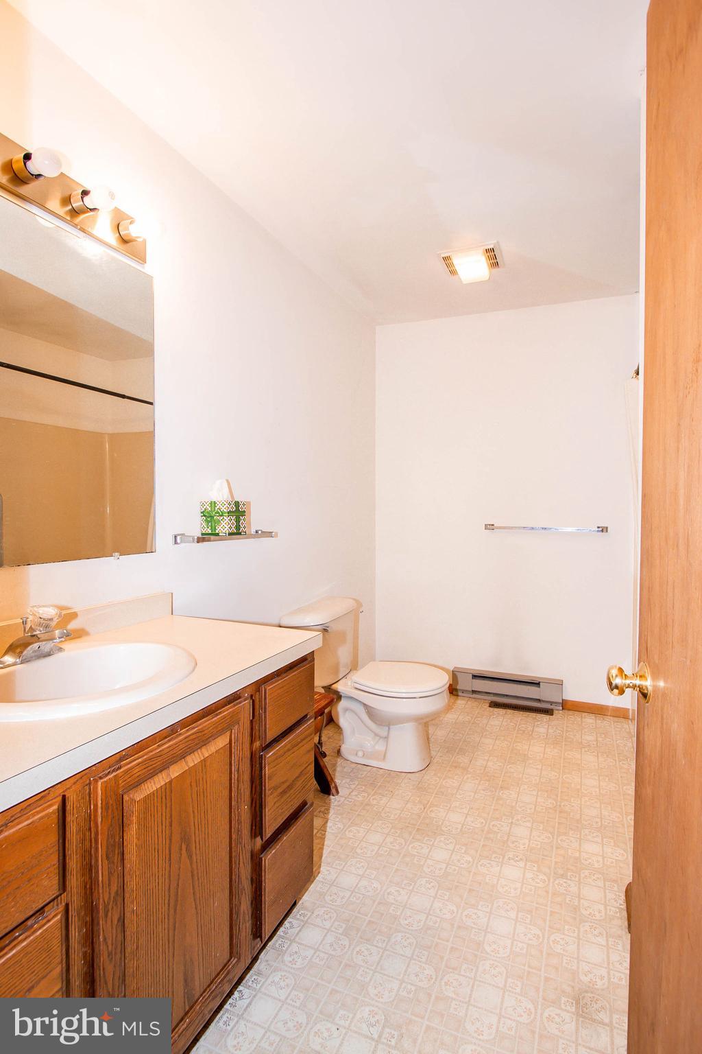 INWOOD EAST - Residential